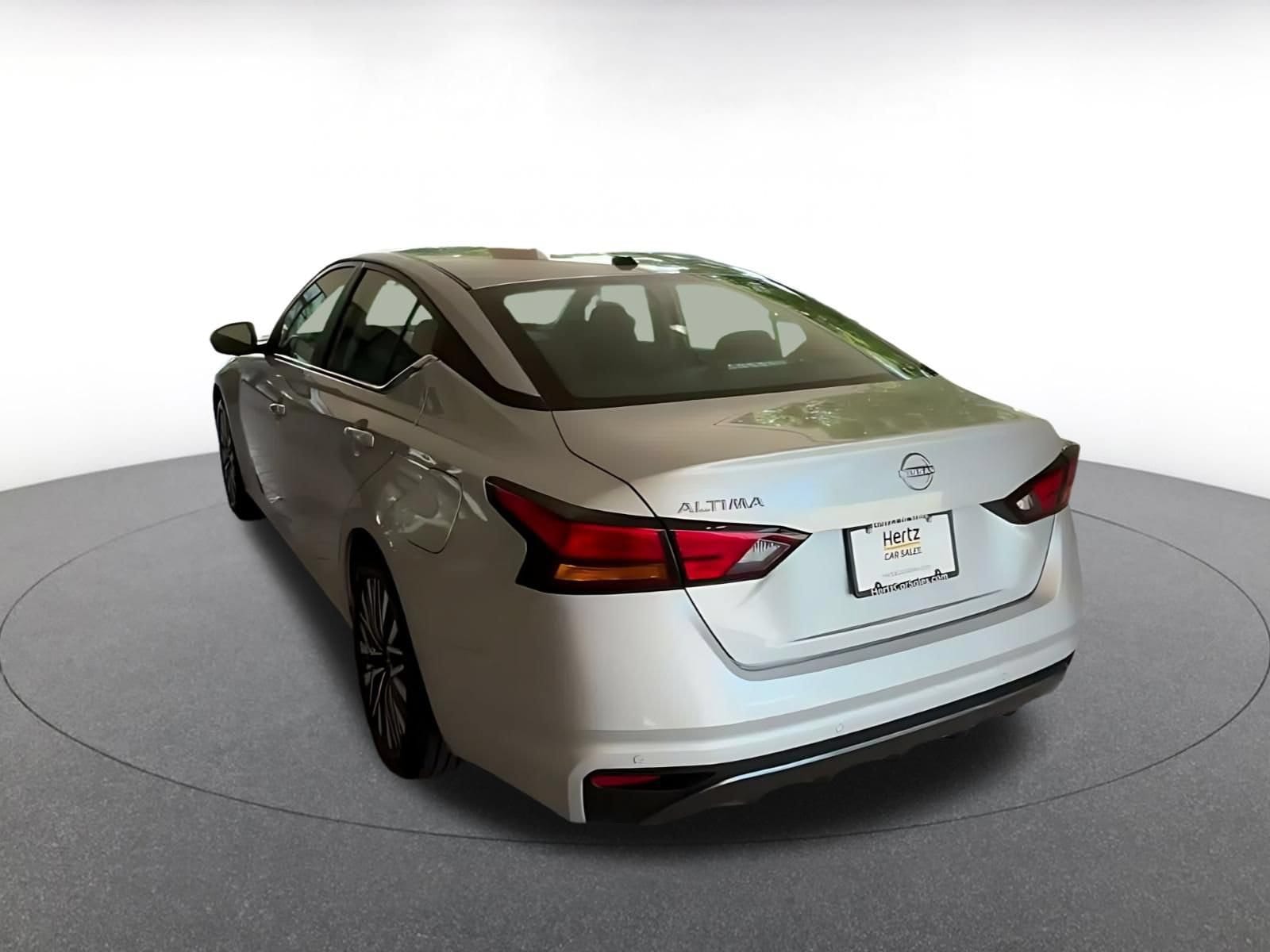 Thumbnail: 2026 Nissan Altima - 9