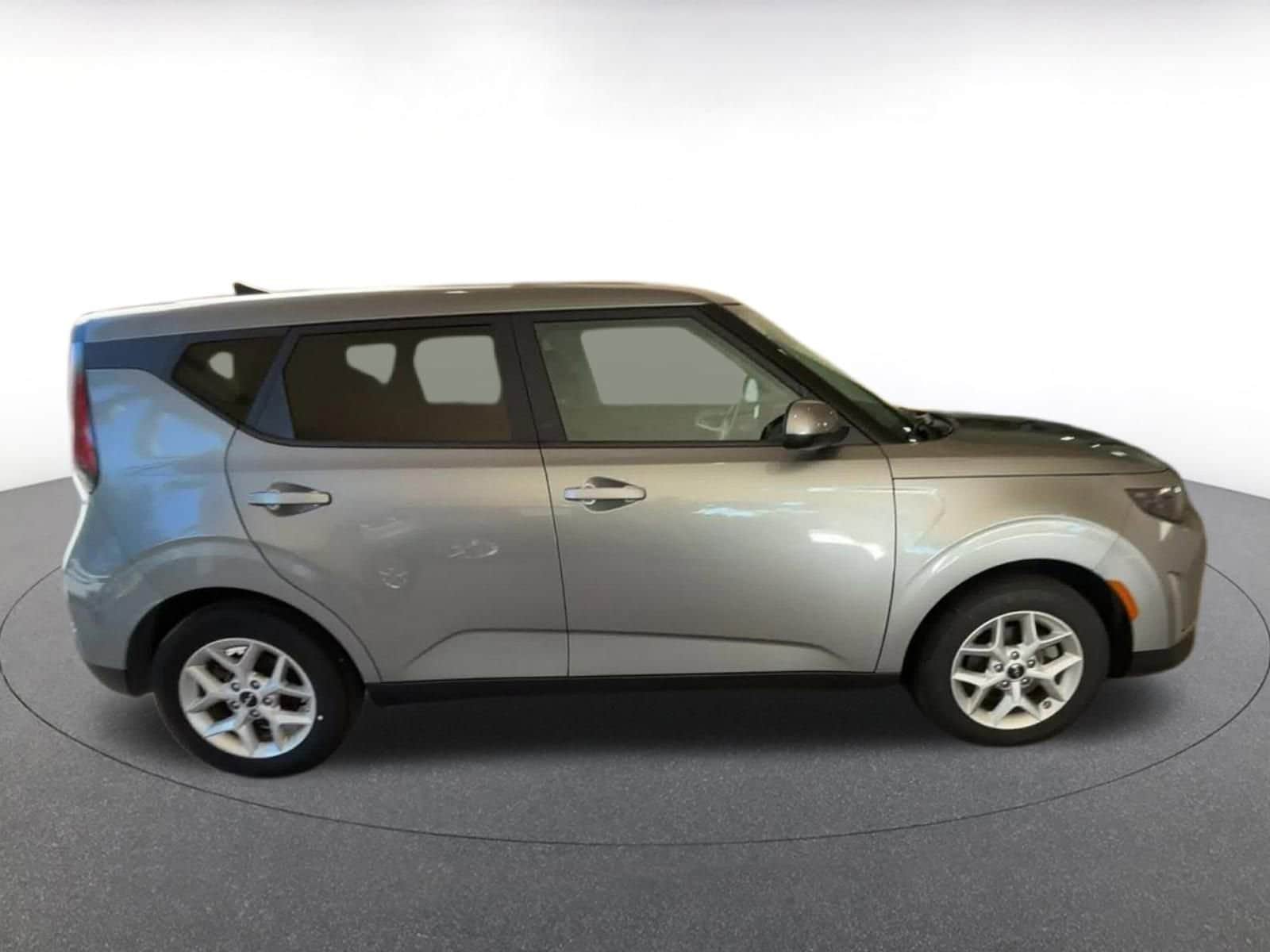 Thumbnail: 2025 Kia Soul - 16