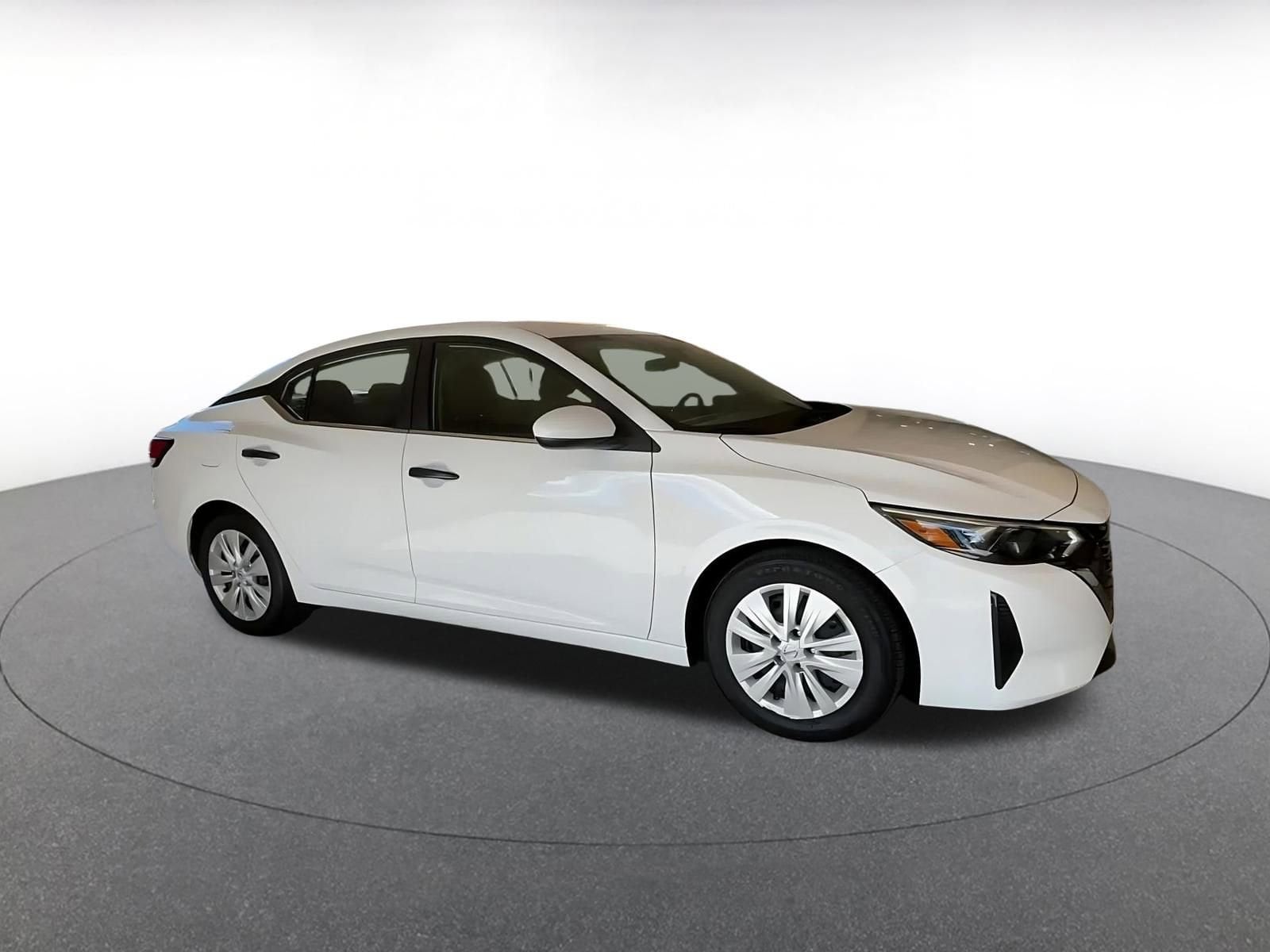 Thumbnail: 2025 Nissan Sentra - 2