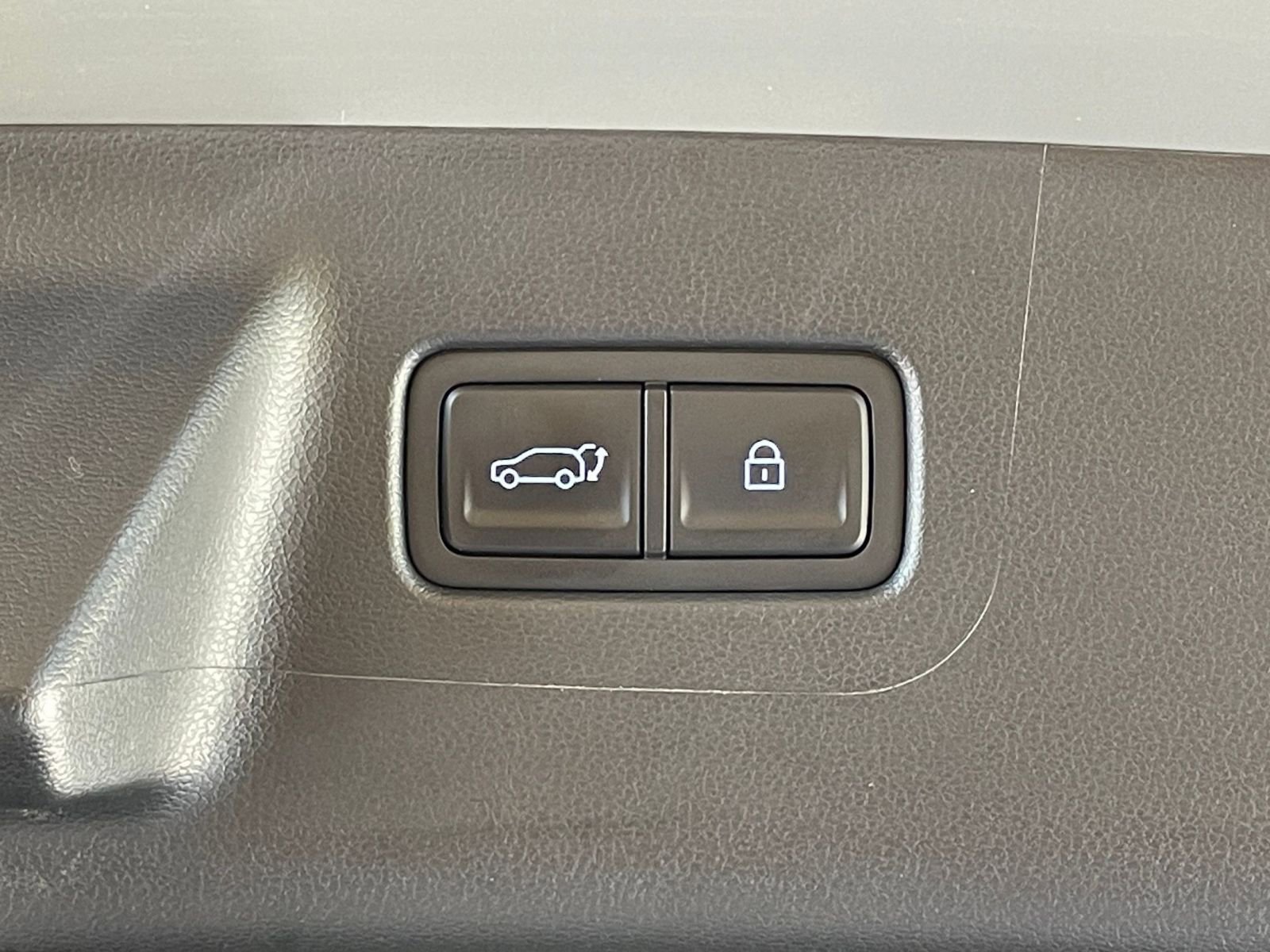 Thumbnail: 2025 Hyundai Santa Fe - 24