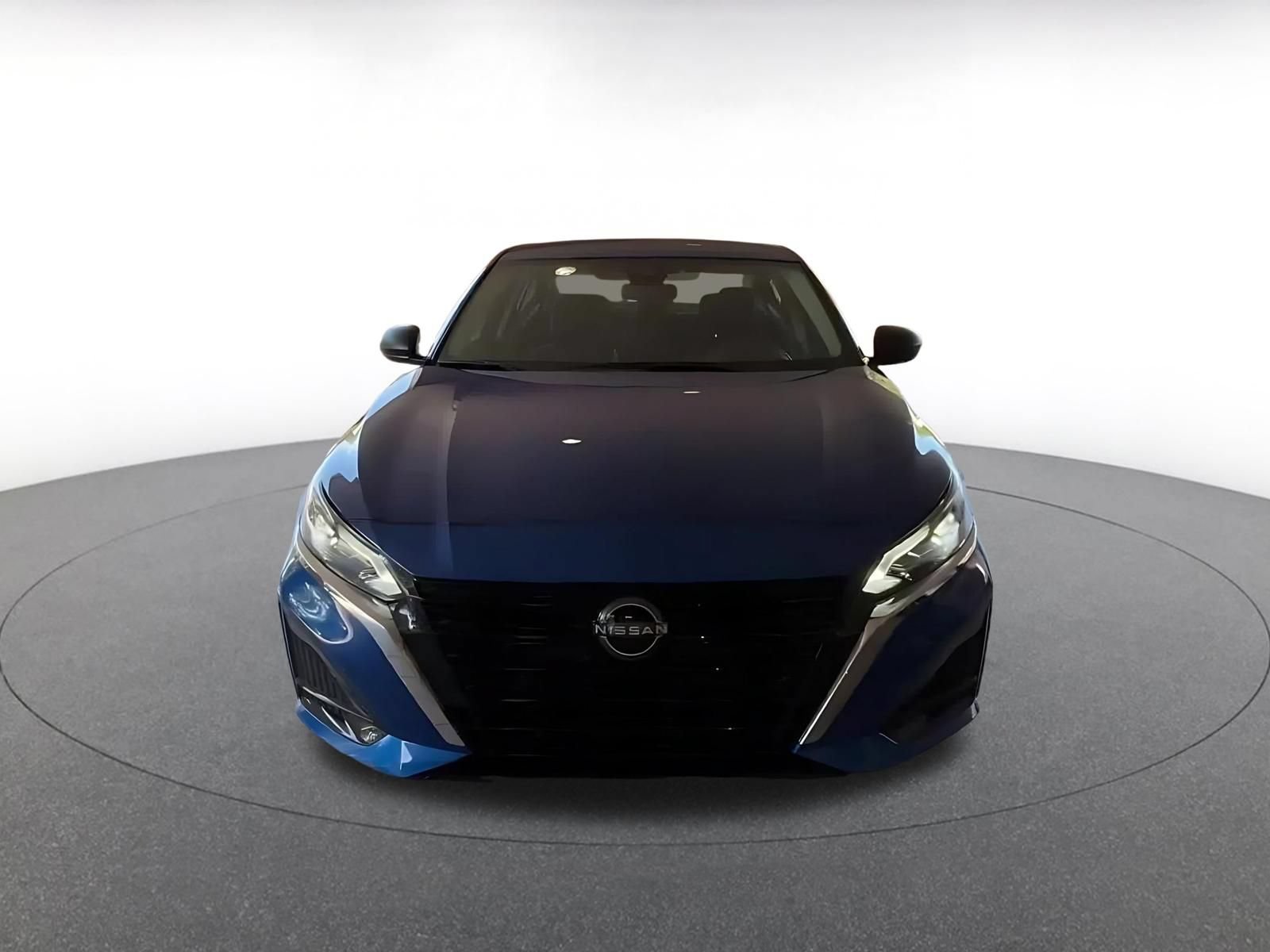 Thumbnail: 2025 Nissan Altima - 4