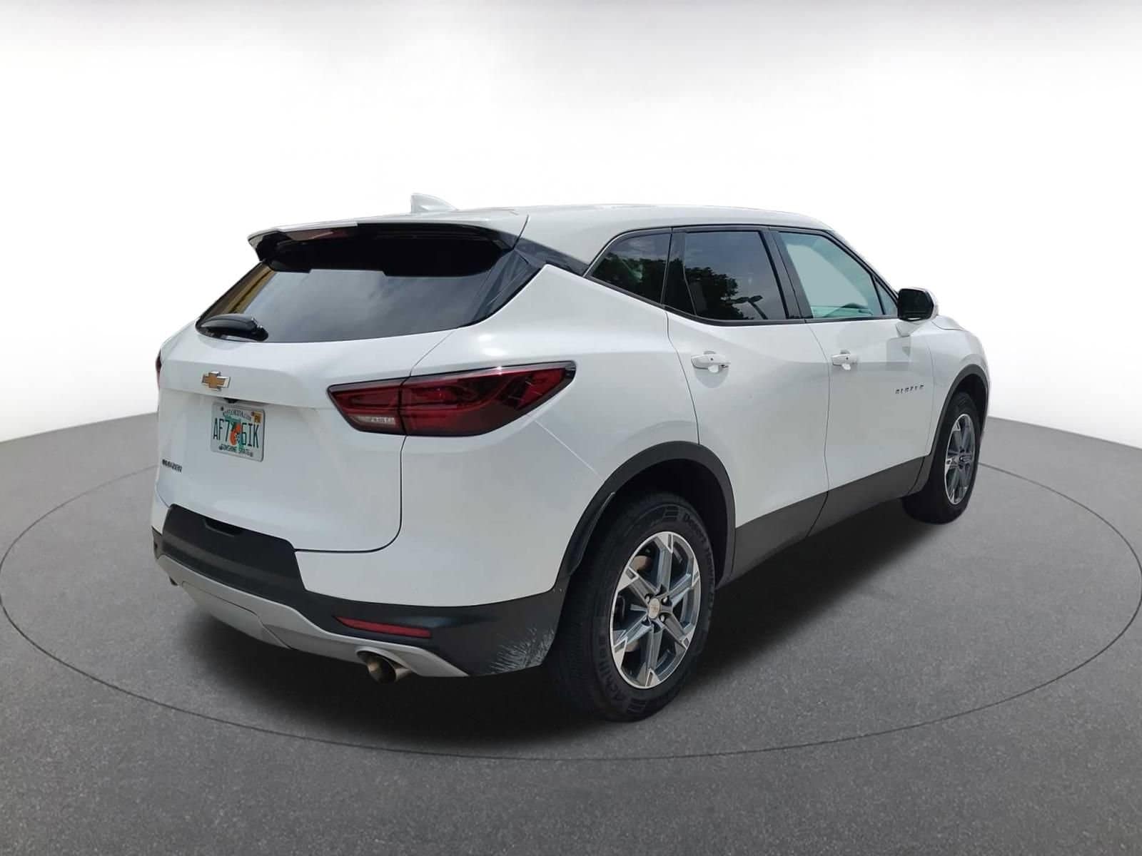 Thumbnail: 2023 Chevrolet Blazer - 6