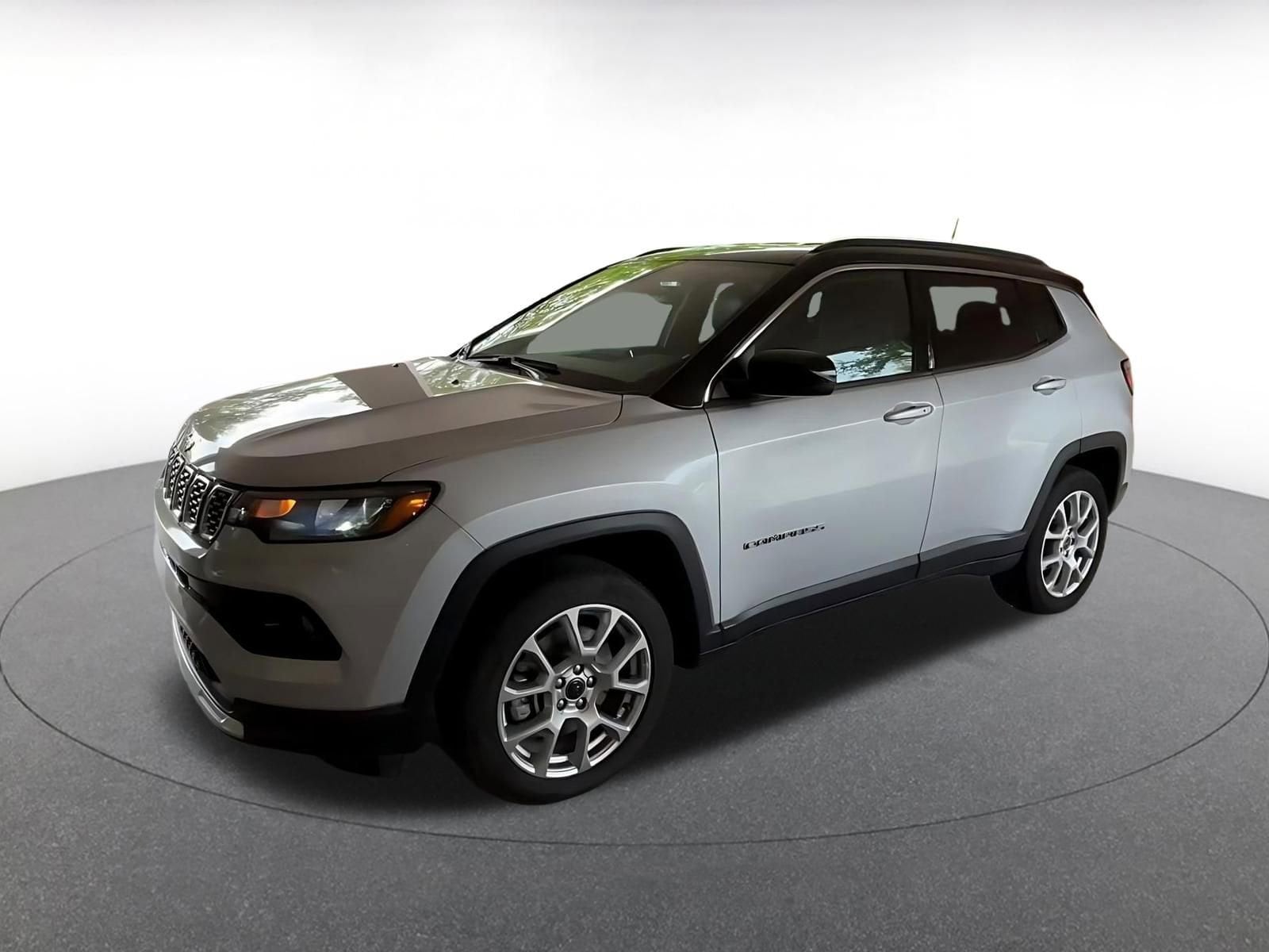 Thumbnail: 2025 Jeep Compass - 8
