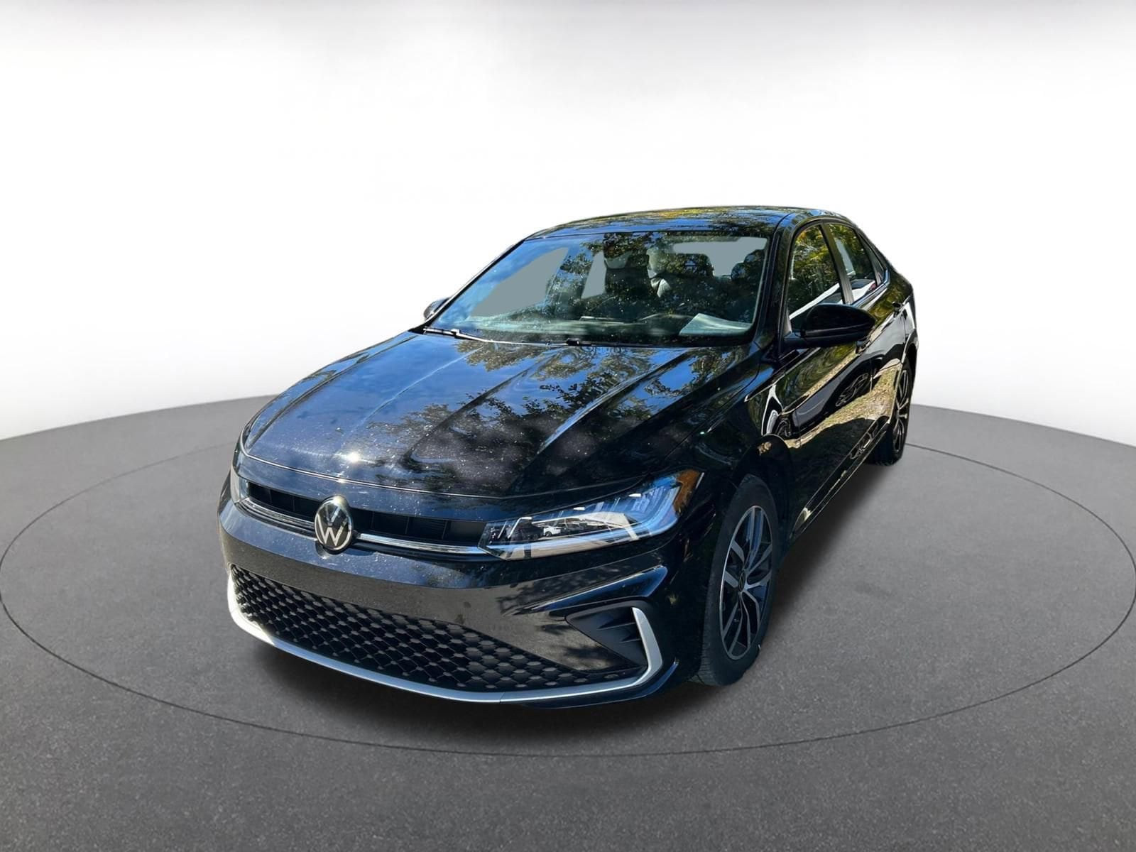 Thumbnail: 2025 Volkswagen Jetta - 3