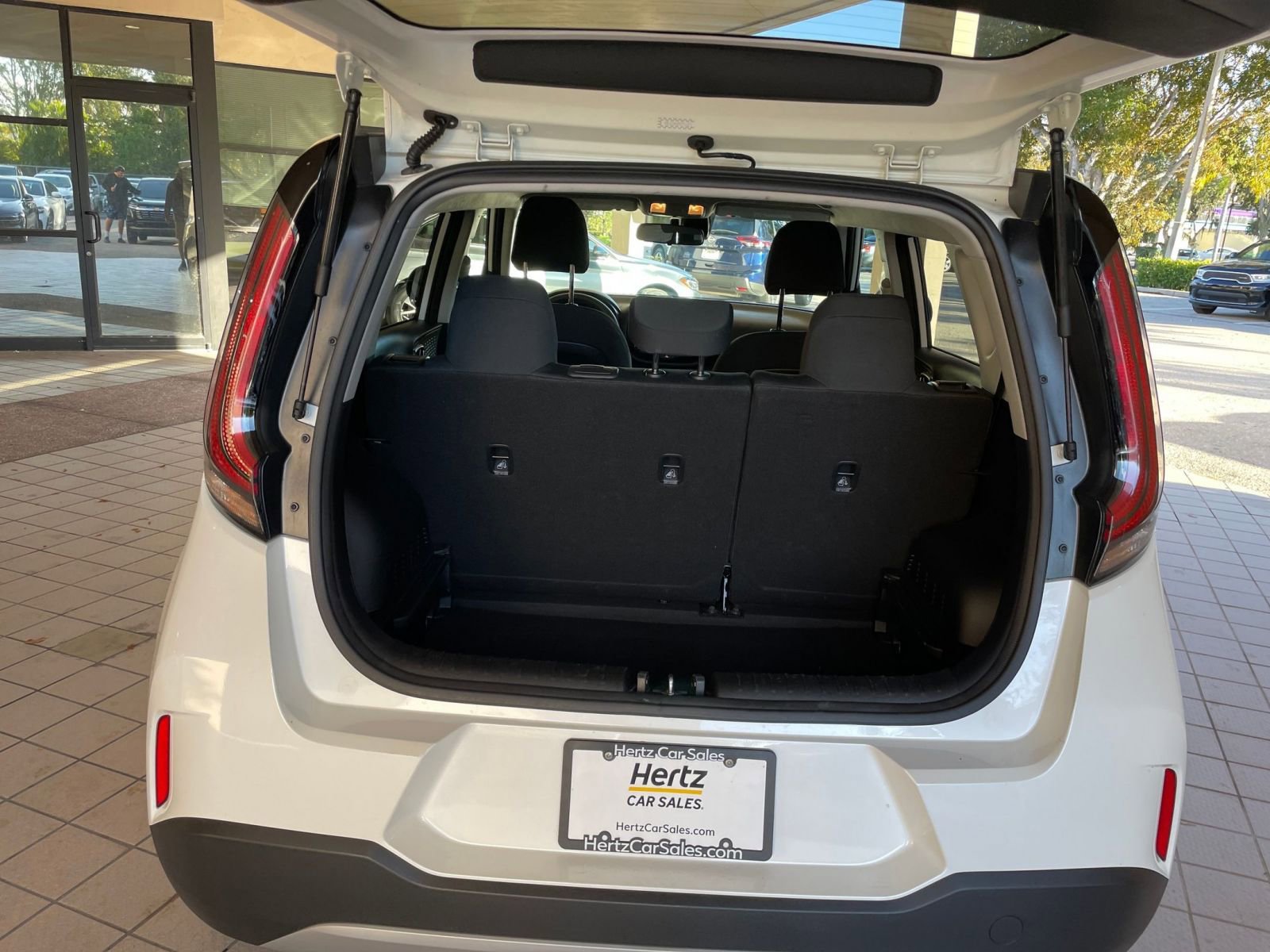 Thumbnail: 2025 Kia Soul - 24