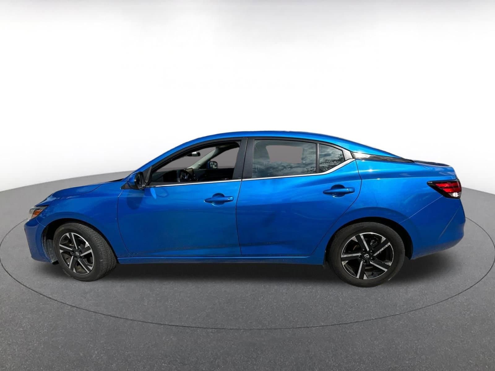 Thumbnail: 2025 Nissan Sentra - 4