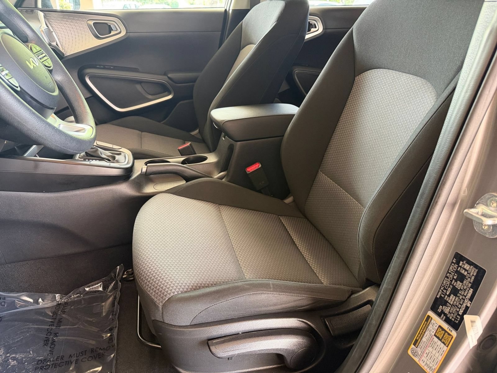 2025 Kia Soul LX - Photo 24