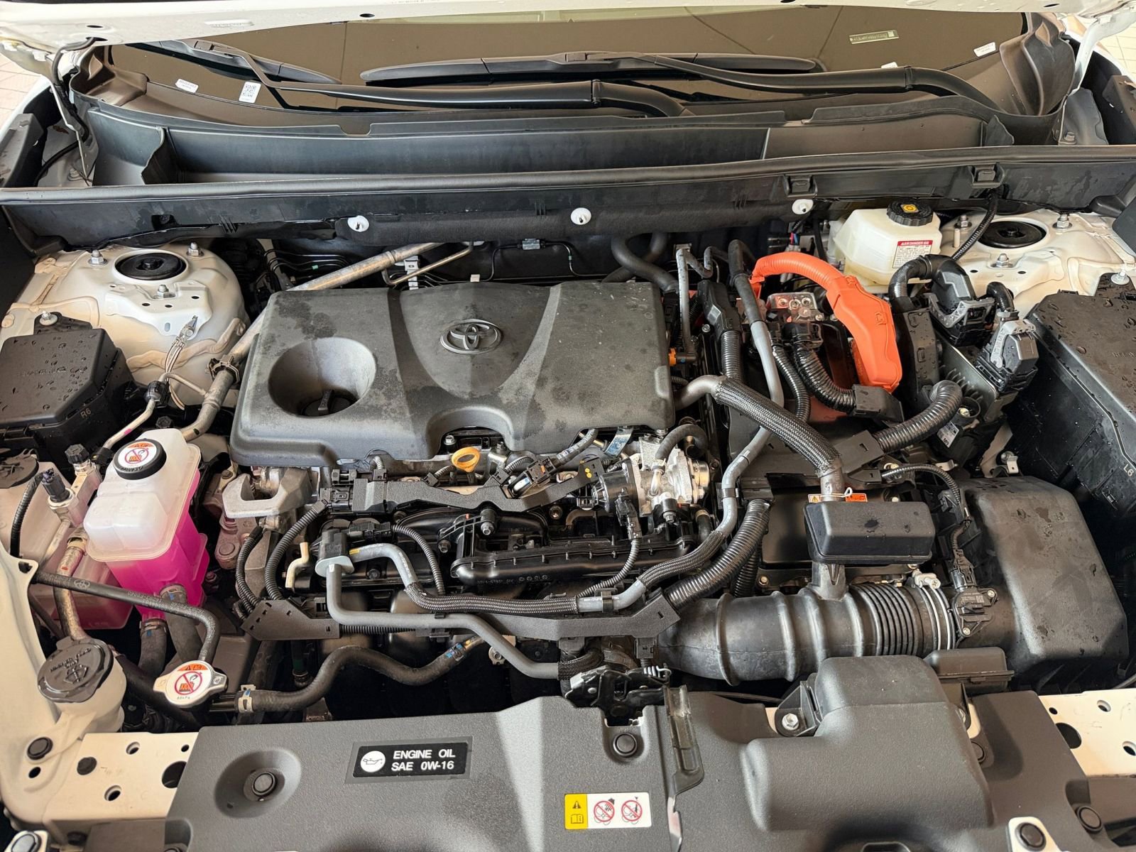 Thumbnail: 2025 Toyota RAV4 - 25