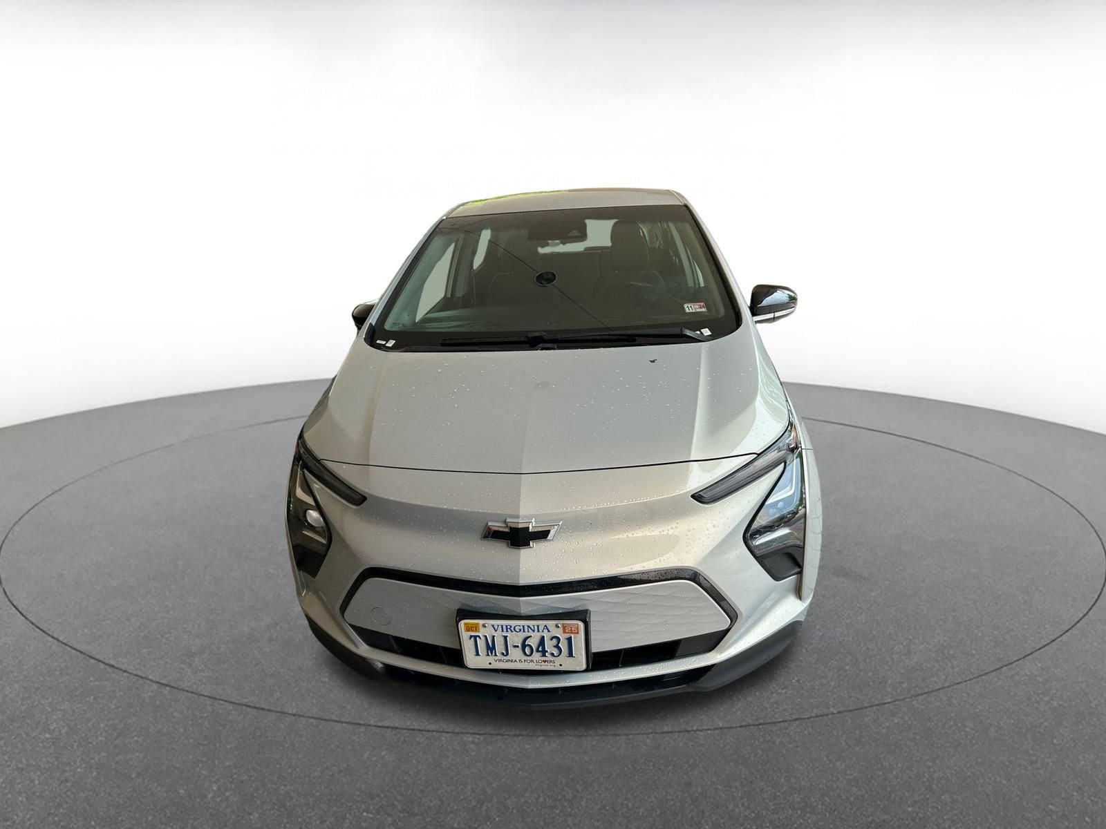 Thumbnail: 2023 Chevrolet Bolt EV - 2