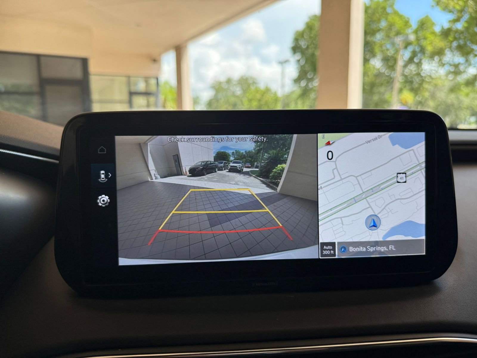 Thumbnail: 2023 Hyundai Santa Fe - 17