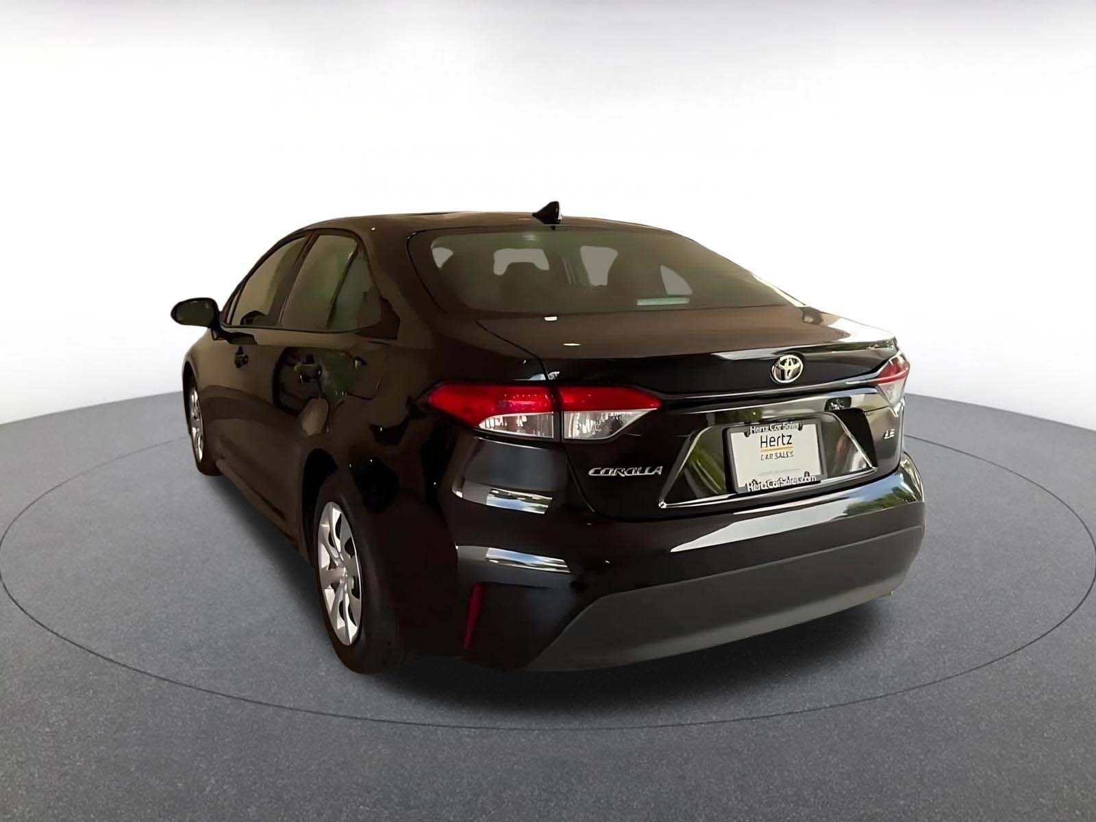 Thumbnail: 2025 Toyota Corolla - 10