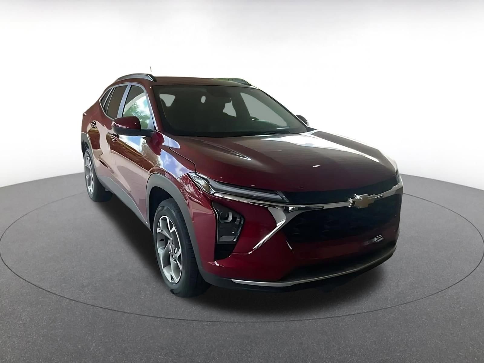 Thumbnail: 2025 Chevrolet Trax - 3