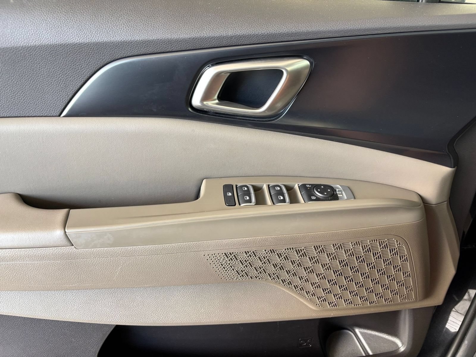 Thumbnail: 2026 Kia Carnival - 18