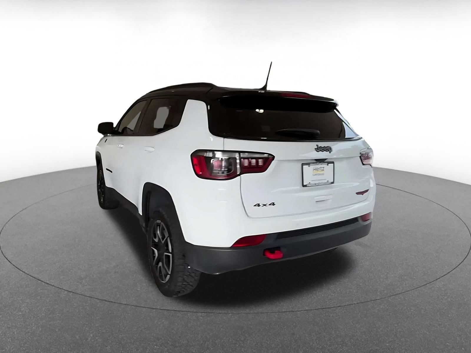 Thumbnail: 2025 Jeep Compass - 10