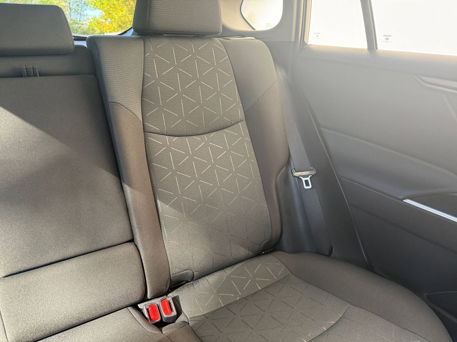 Thumbnail: 2025 Toyota RAV4 - 31