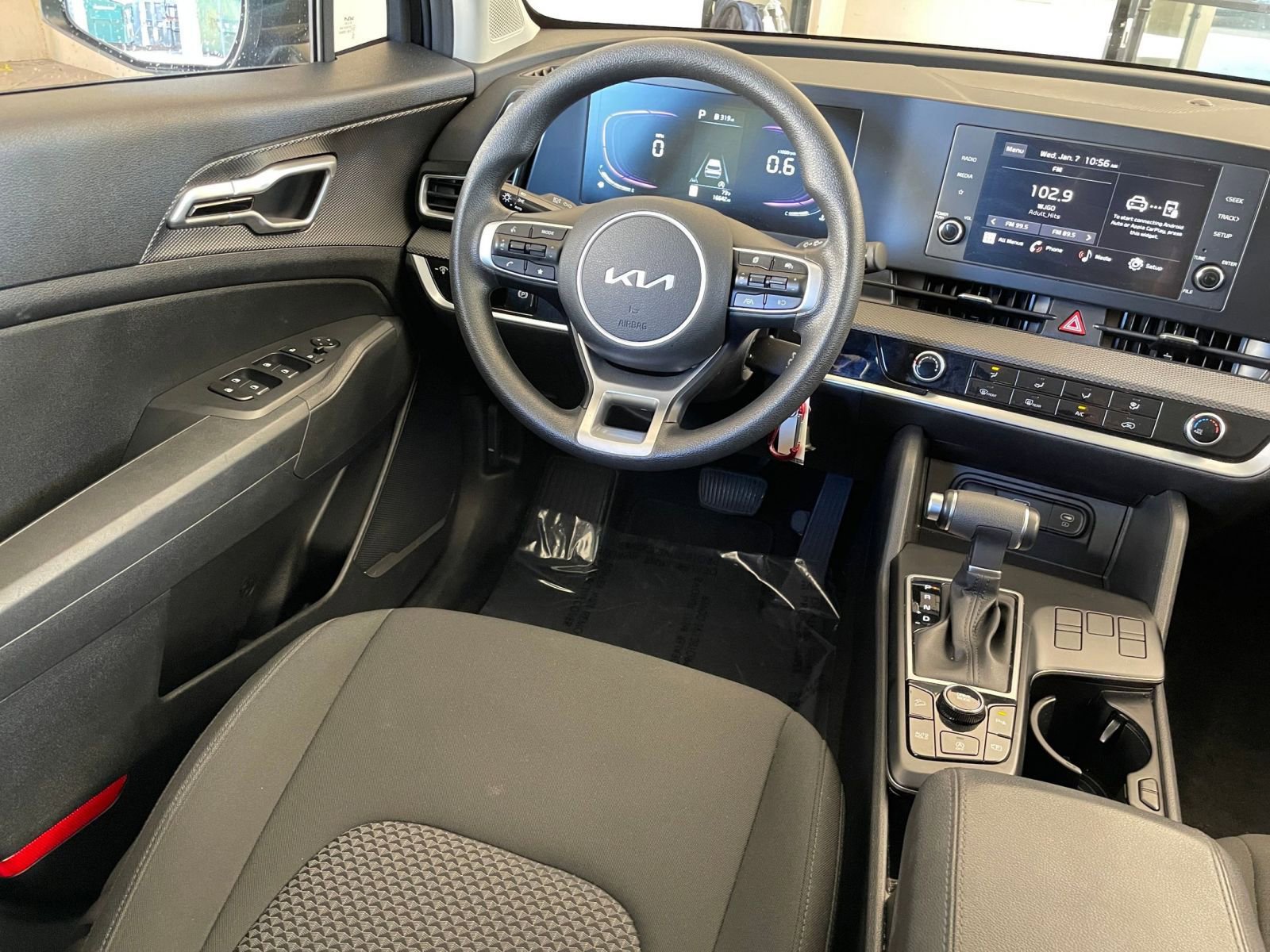 Thumbnail: 2025 Kia Sportage - 33