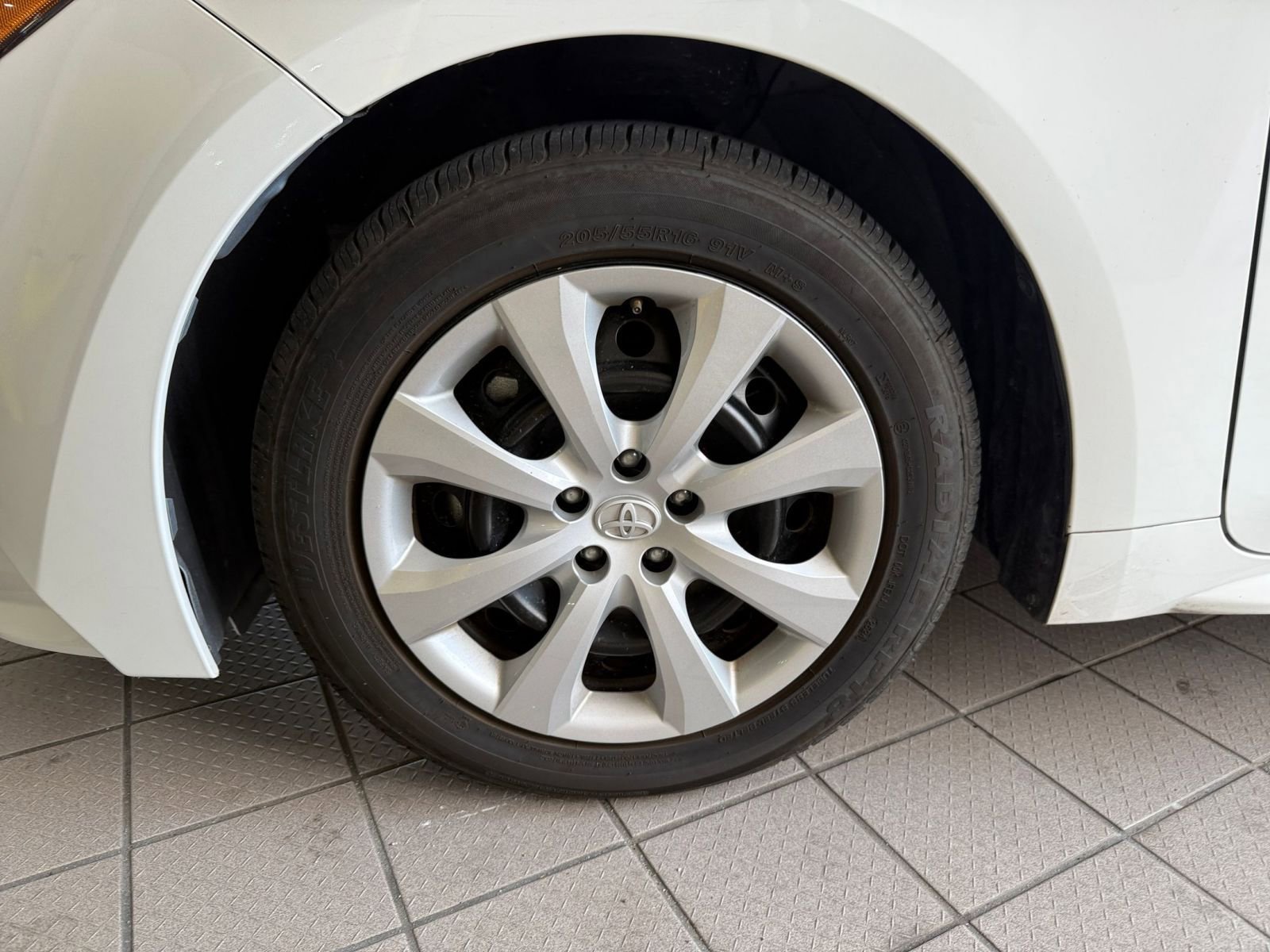 Thumbnail: 2024 Toyota Corolla - 23