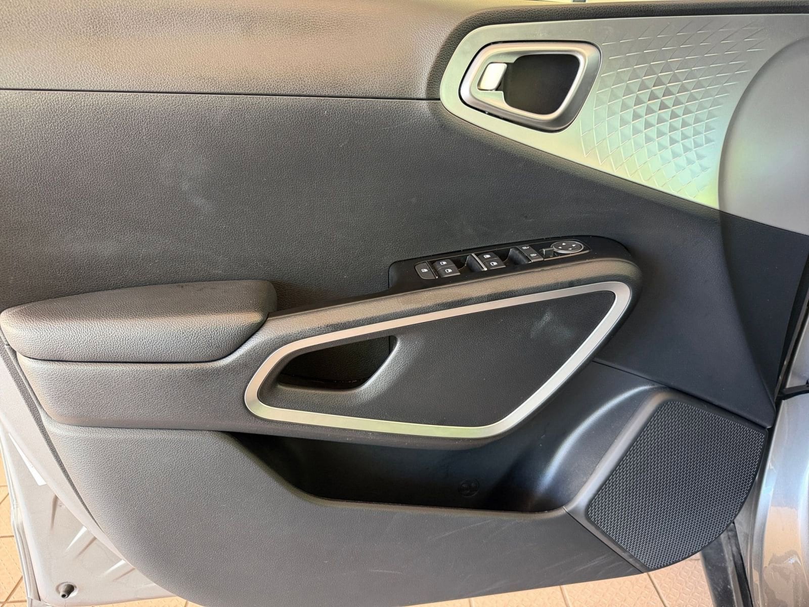 Thumbnail: 2025 Kia Soul - 18