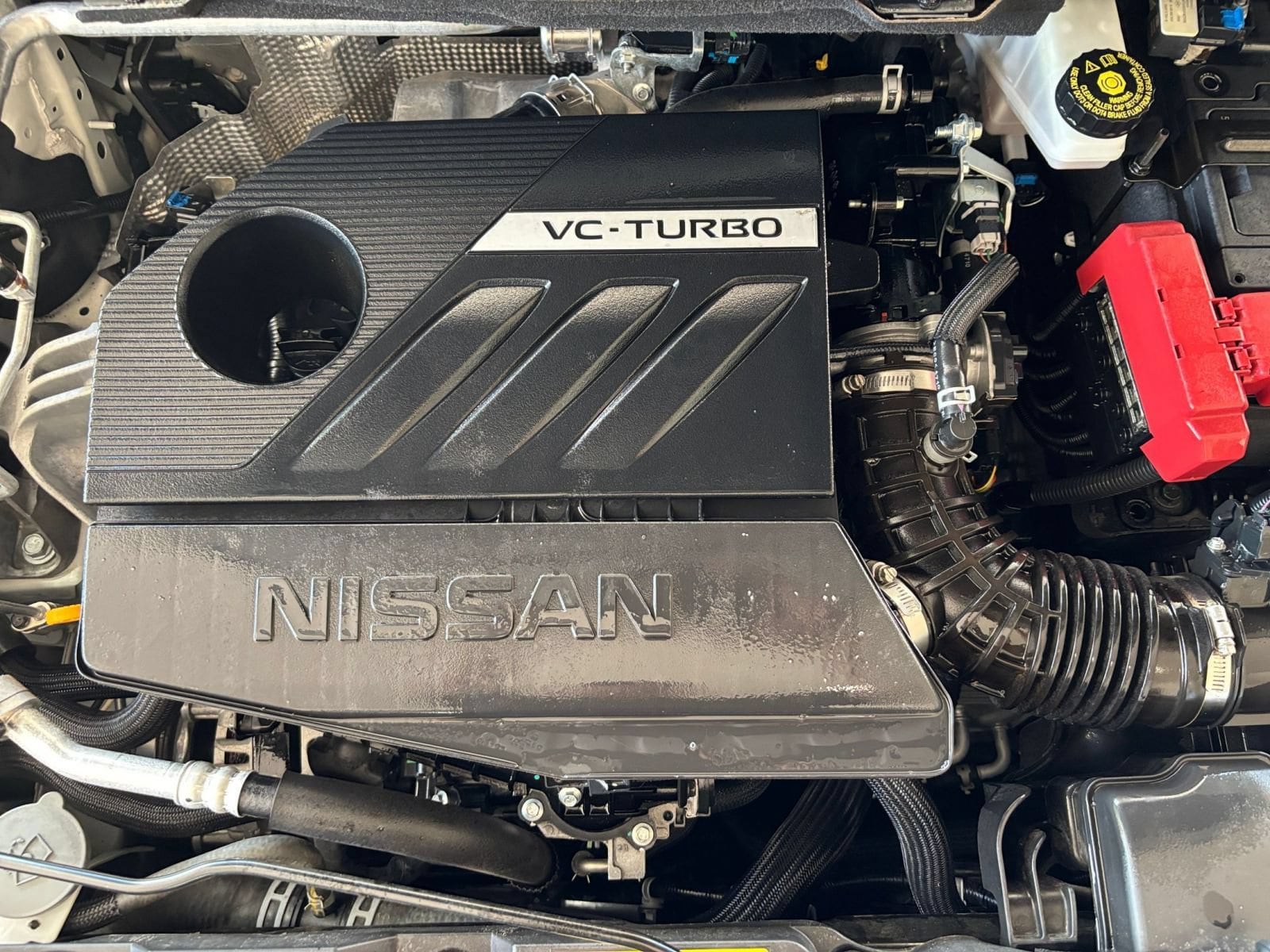 2025 Nissan Rogue SV - Photo 33
