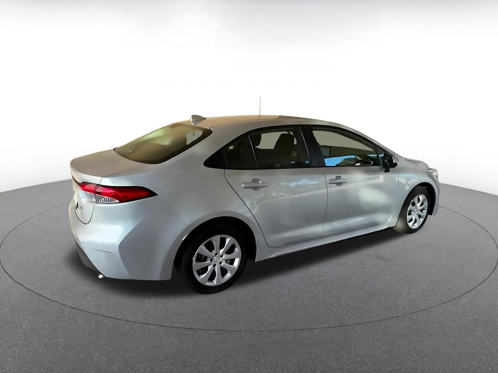 Thumbnail: 2025 Toyota Corolla - 14