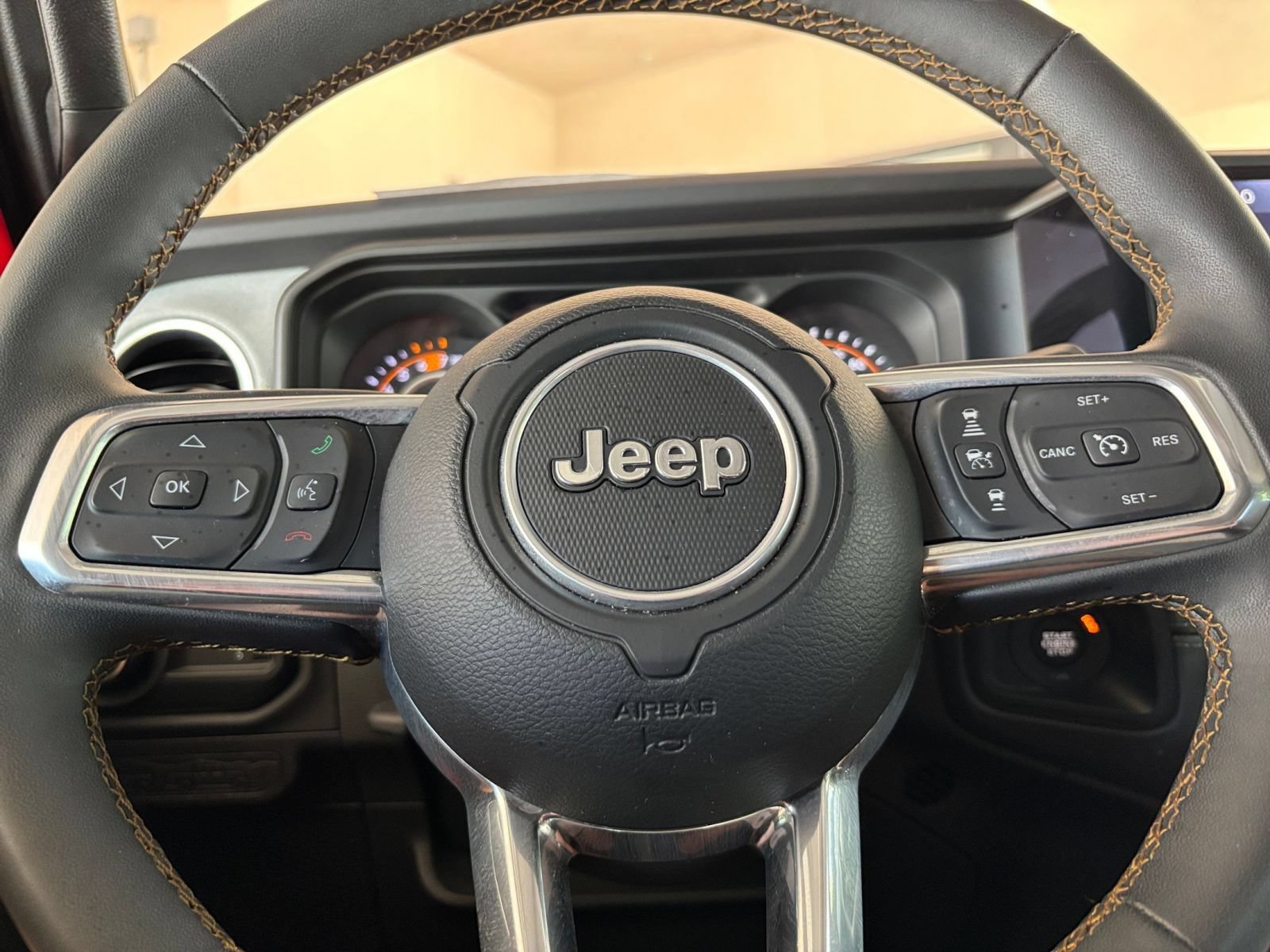 Thumbnail: 2025 Jeep Wrangler - 28