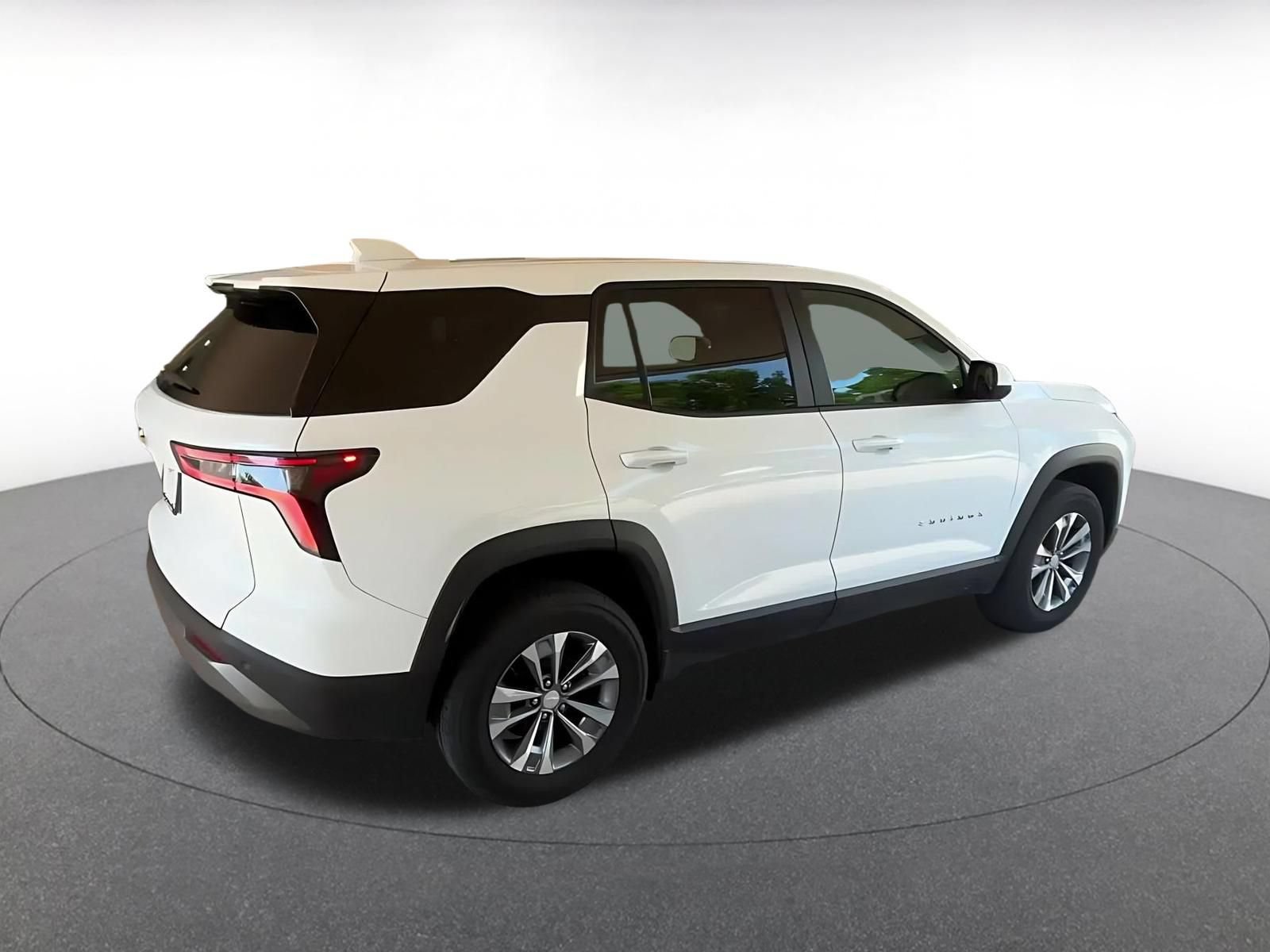 Thumbnail: 2025 Chevrolet Equinox - 14