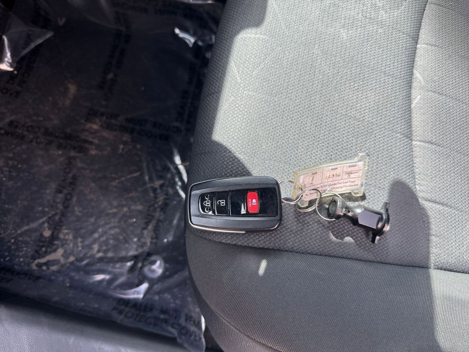 Thumbnail: 2025 Toyota RAV4 - 30