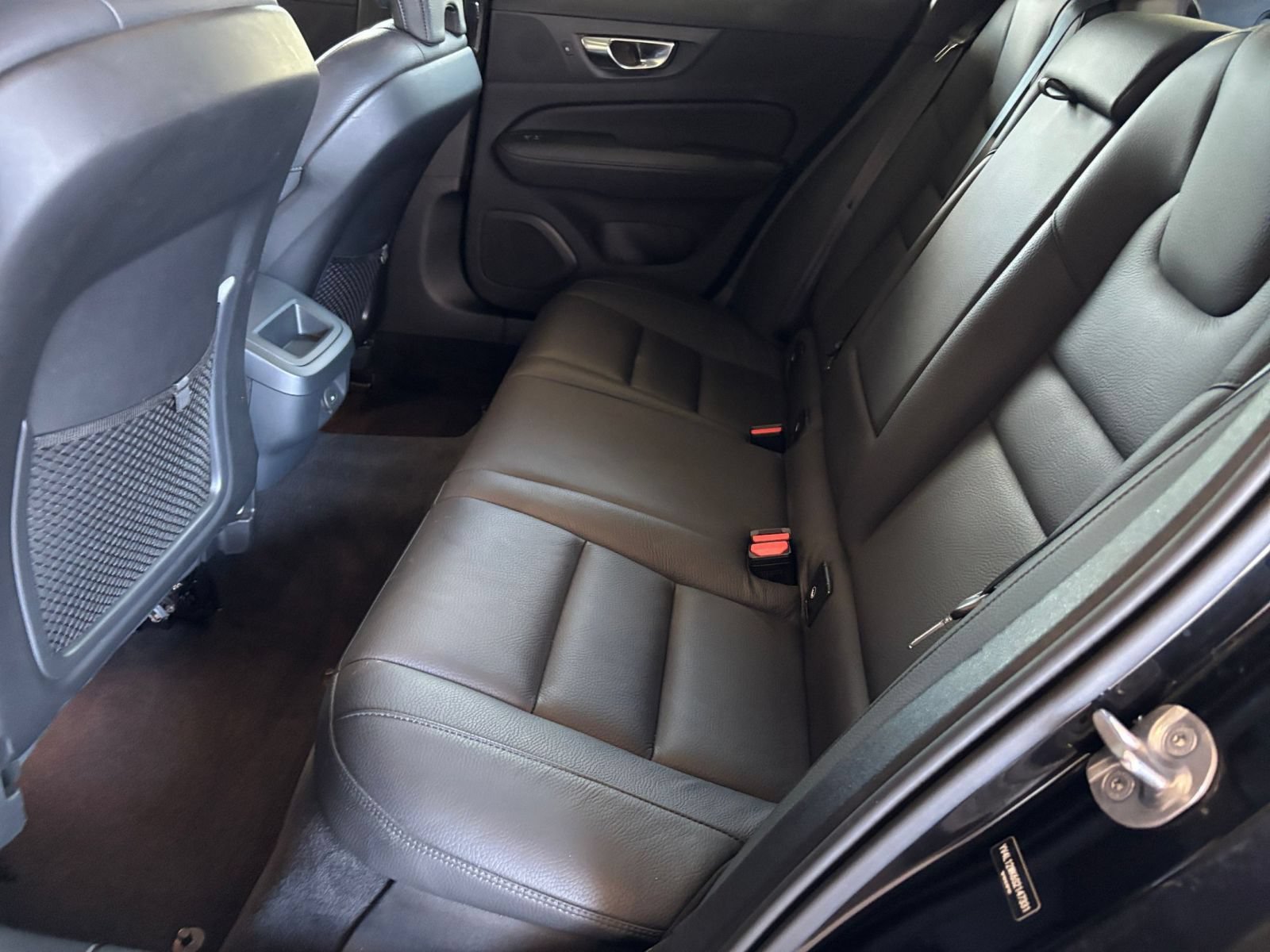 Thumbnail: 2025 Volvo S60 - 21