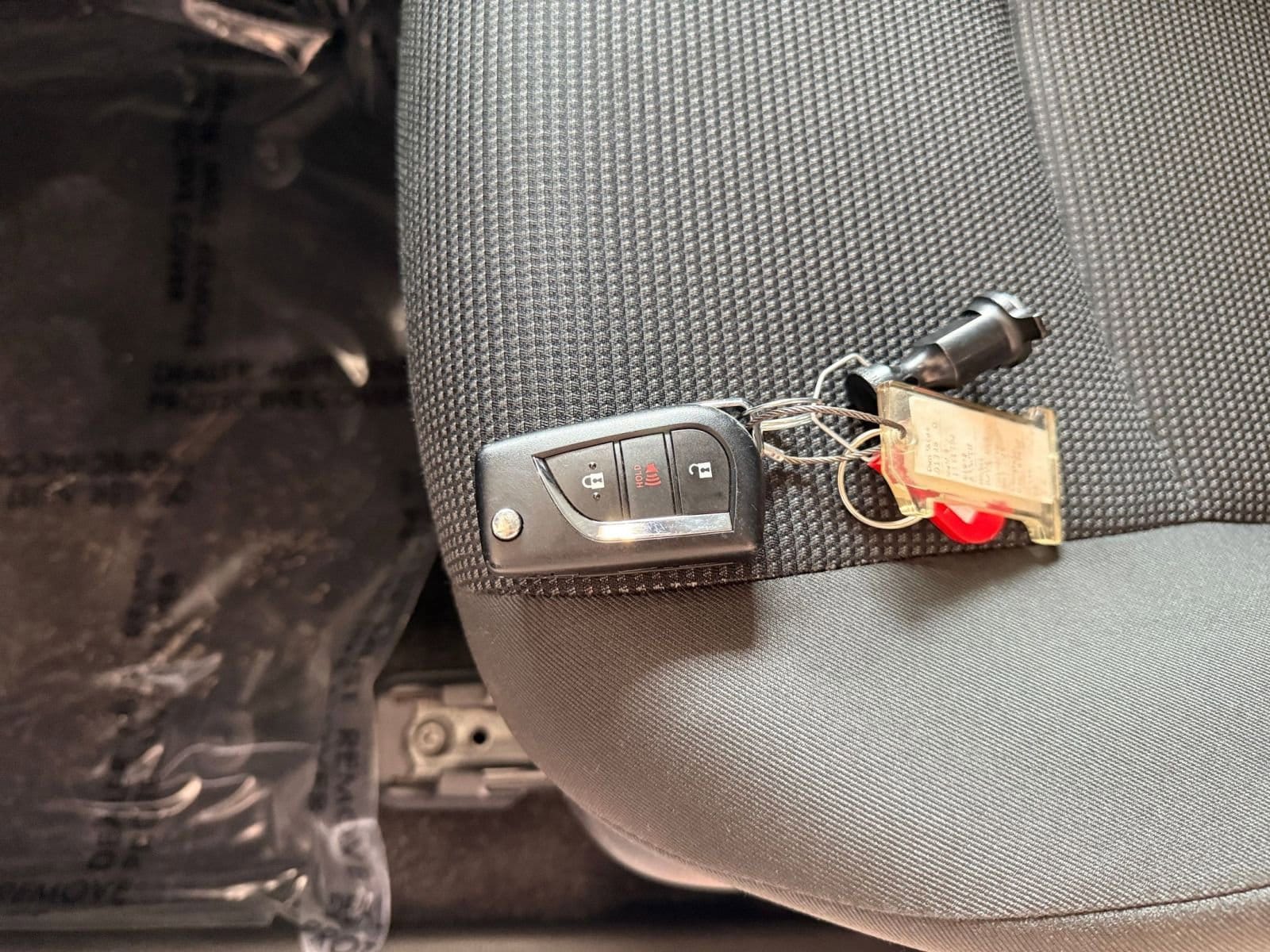 Thumbnail: 2025 Toyota RAV4 - 18