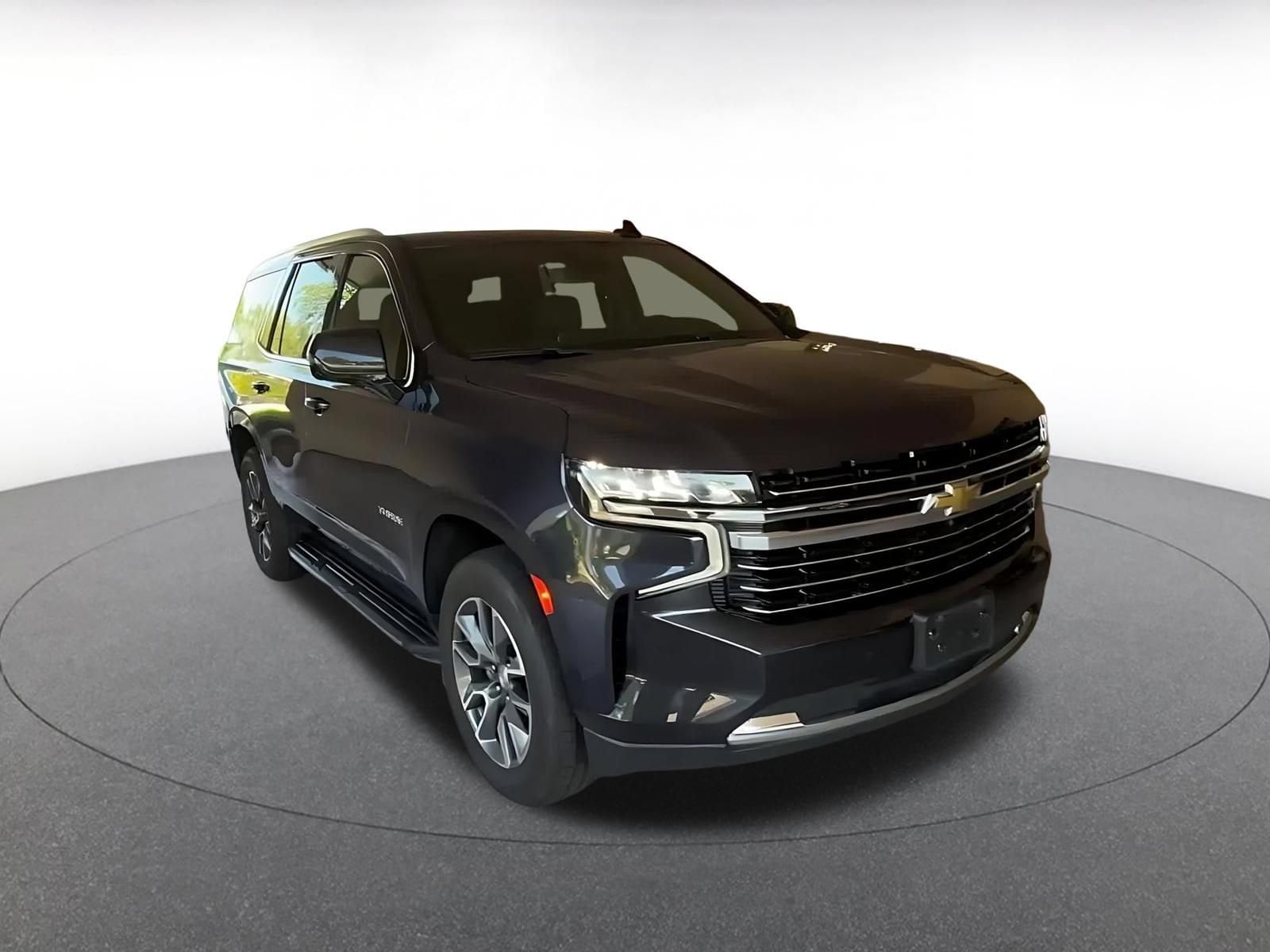 Thumbnail: 2024 Chevrolet Tahoe - 3