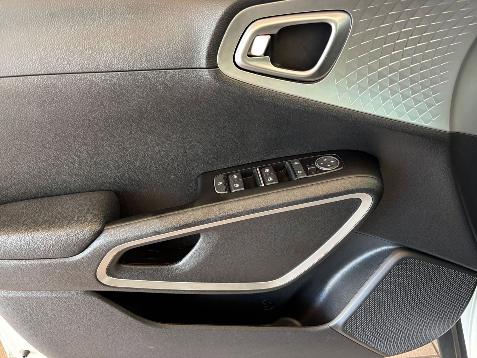 Thumbnail: 2025 Kia Soul - 18