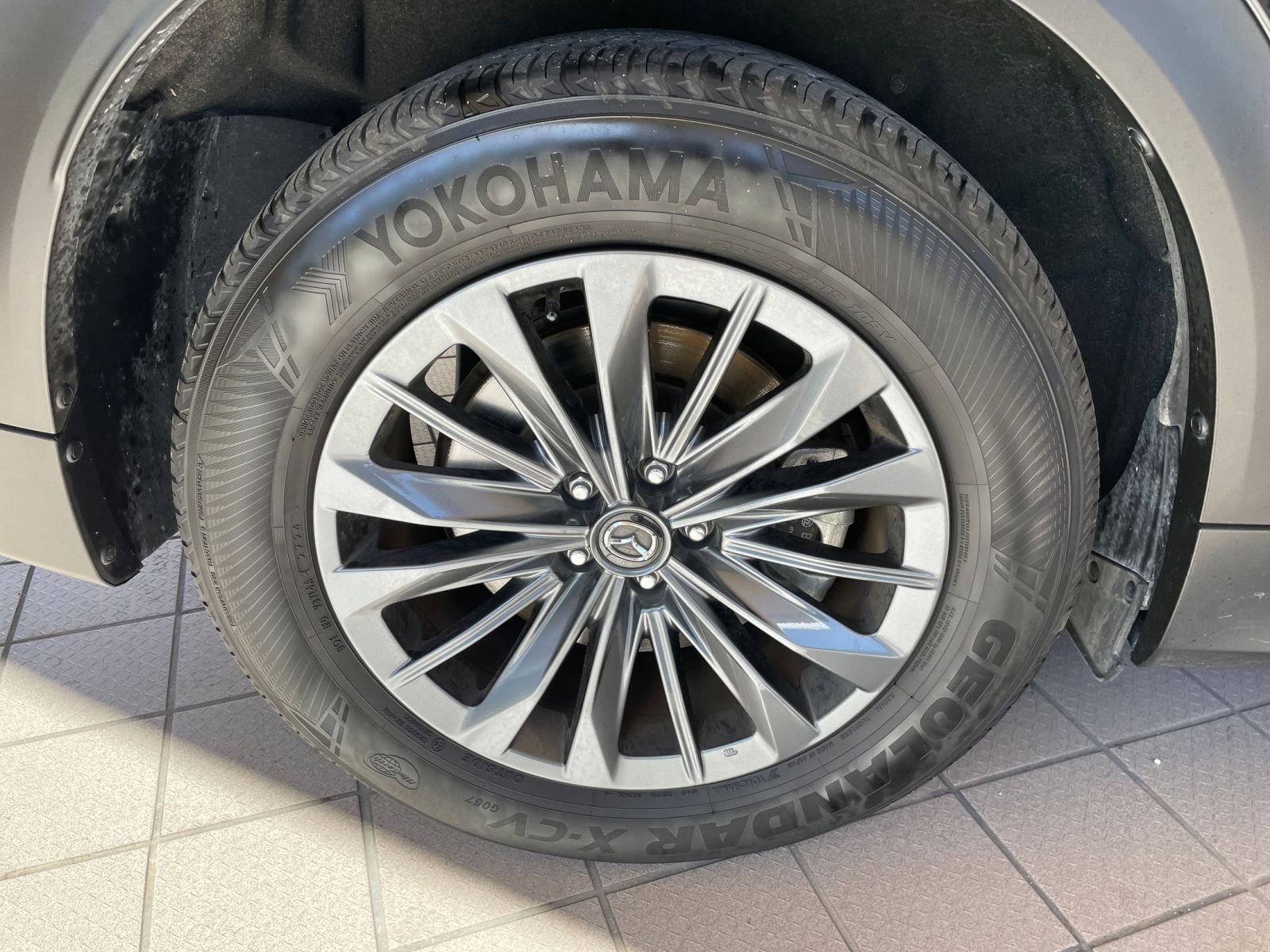 Thumbnail: 2025 Mazda CX-70 - 30