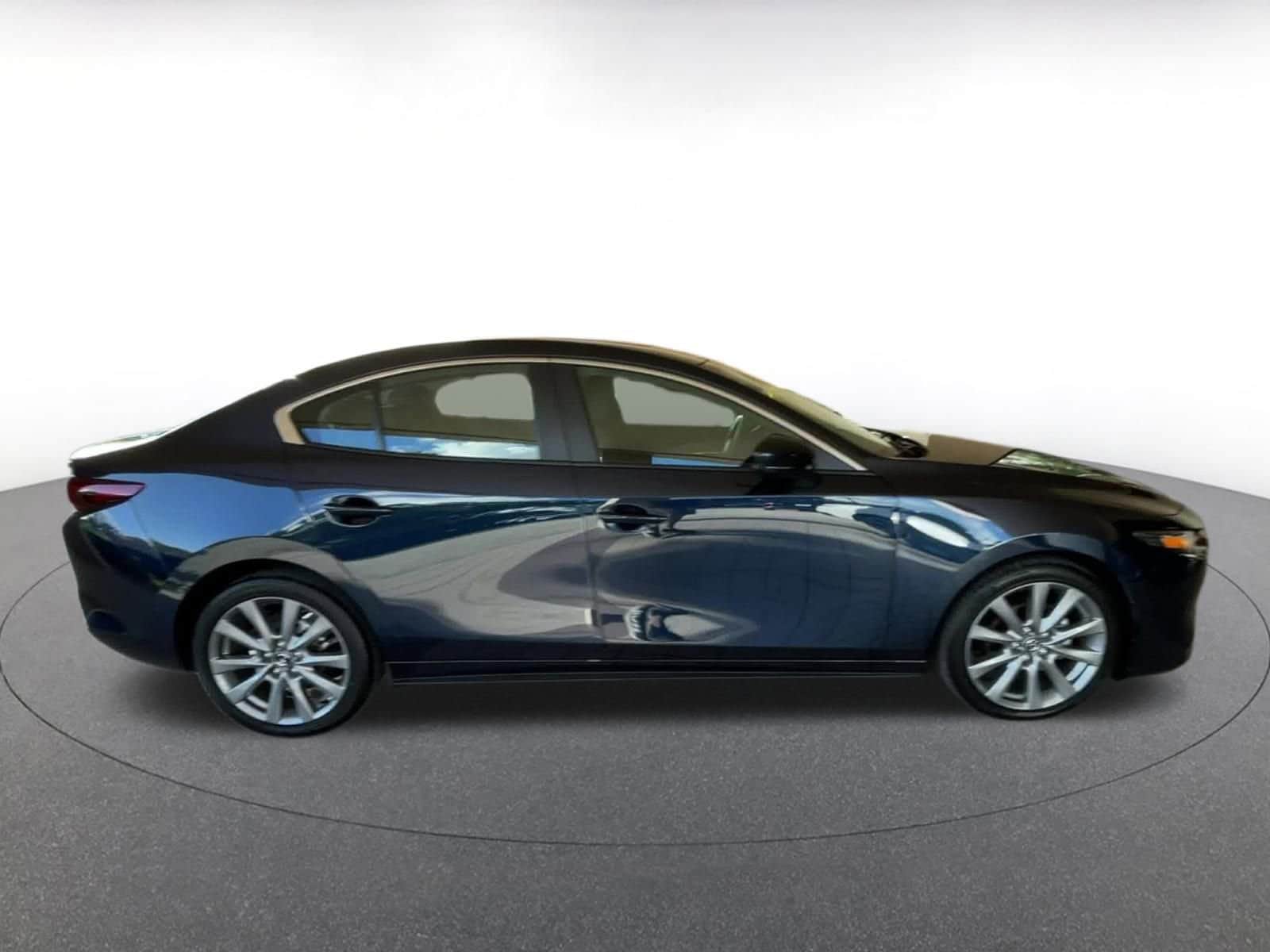 Thumbnail: 2025 Mazda Mazda3 - 16