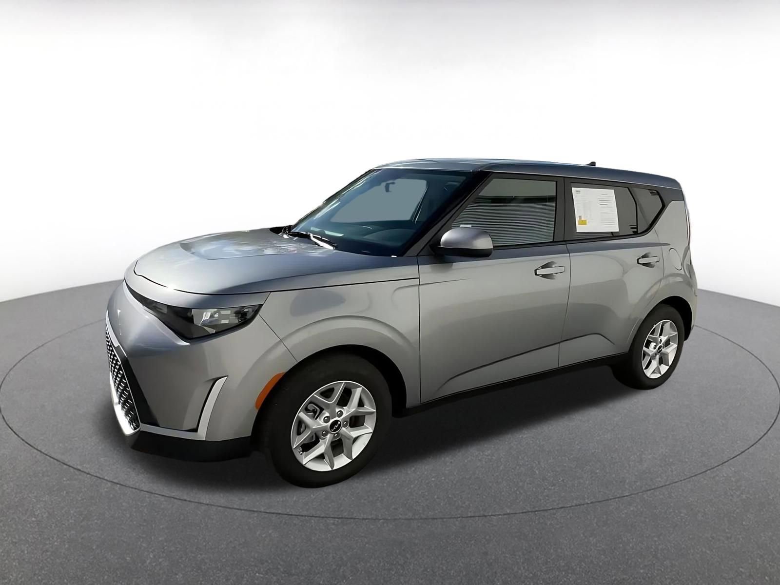 Thumbnail: 2025 Kia Soul - 8
