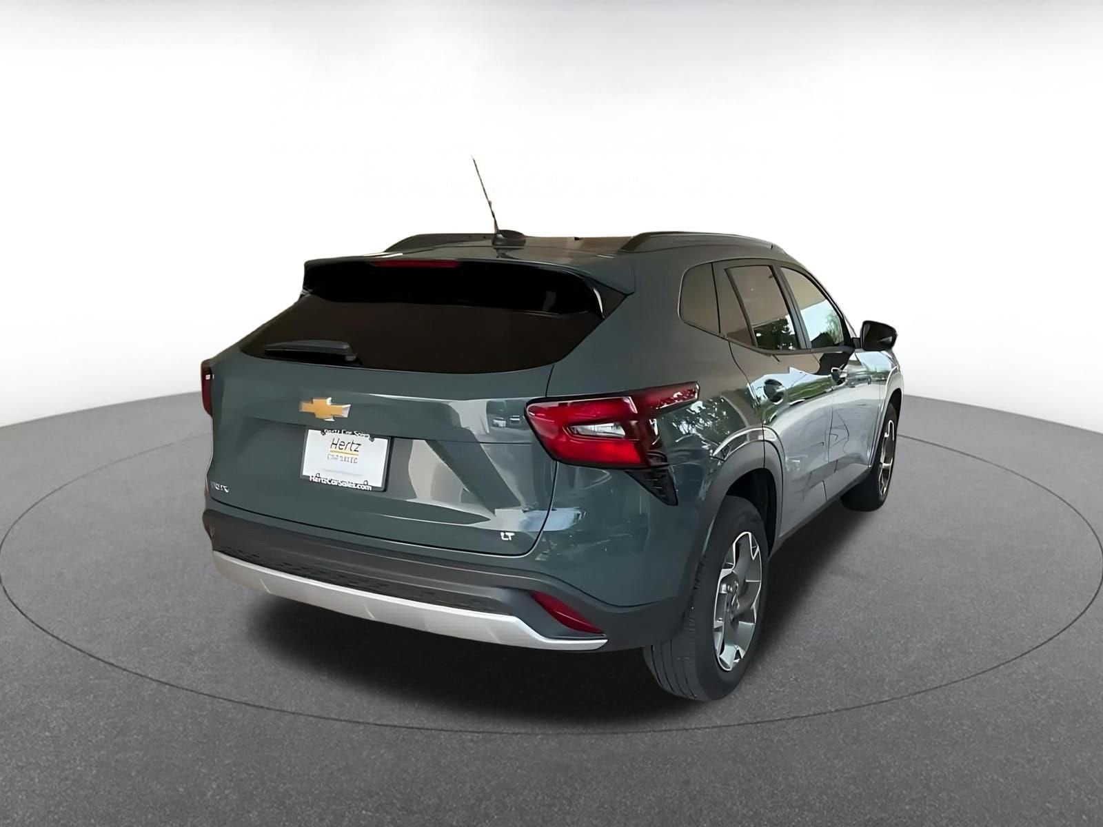 Thumbnail: 2025 Chevrolet Trax - 14