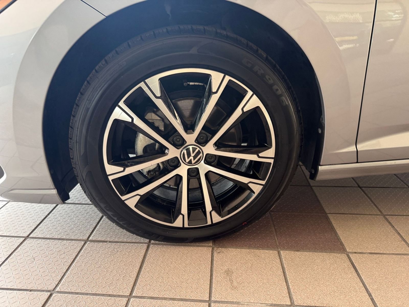 Thumbnail: 2025 Volkswagen Jetta - 23