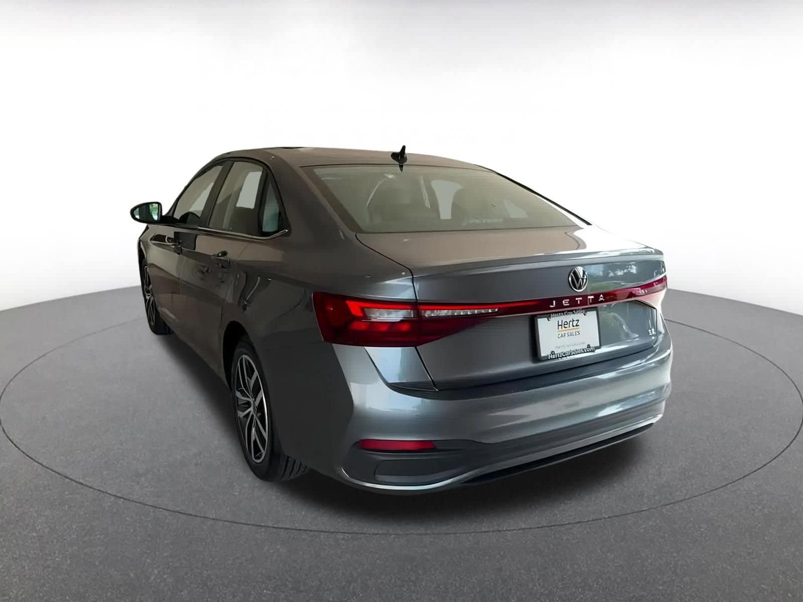 Thumbnail: 2025 Volkswagen Jetta - 10