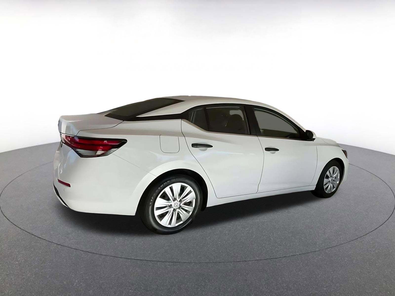 Thumbnail: 2025 Nissan Sentra - 15