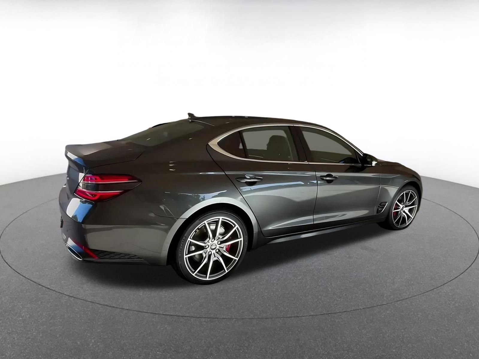 Thumbnail: 2025 Genesis G70 - 15