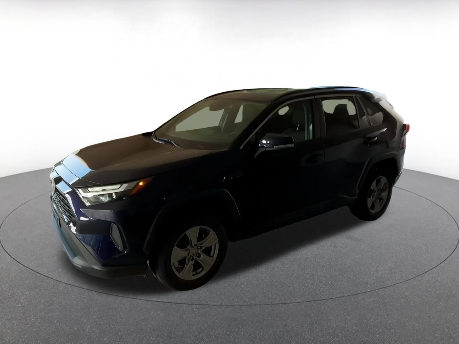 Thumbnail: 2024 Toyota RAV4 - 8