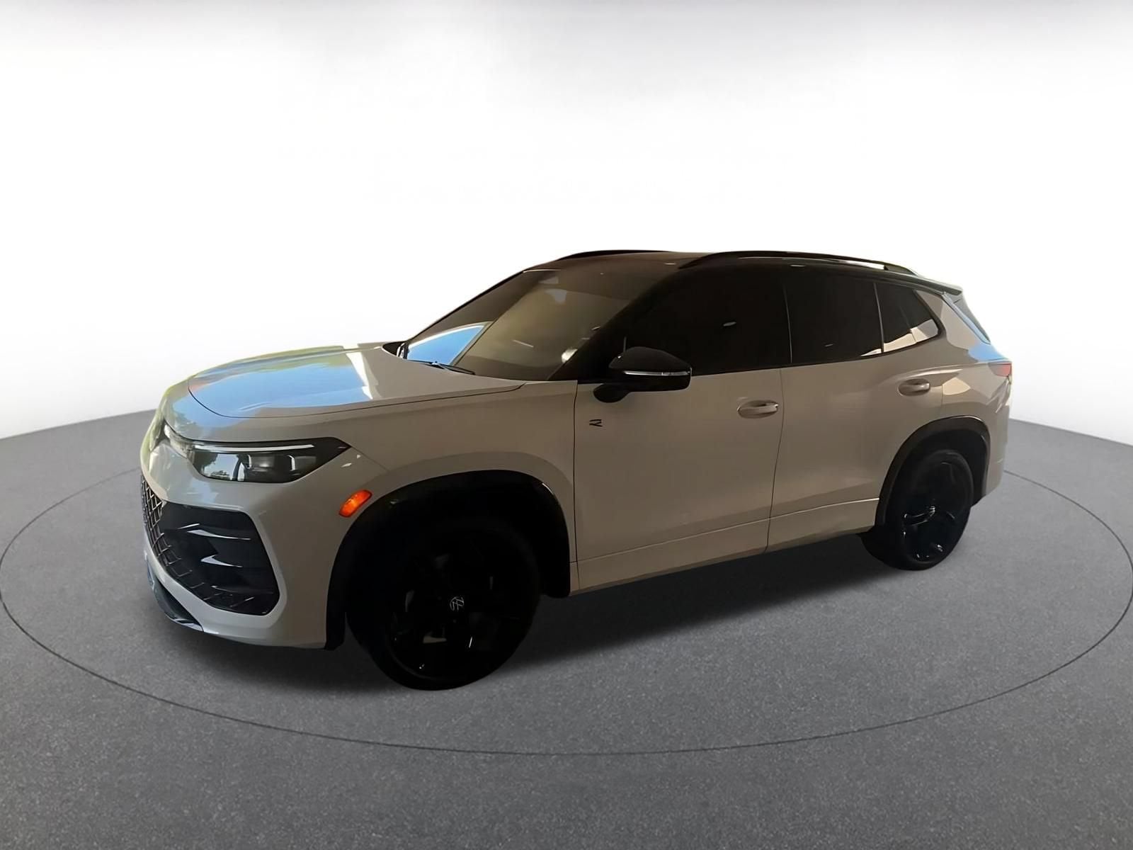 Thumbnail: 2025 Volkswagen Tiguan - 6