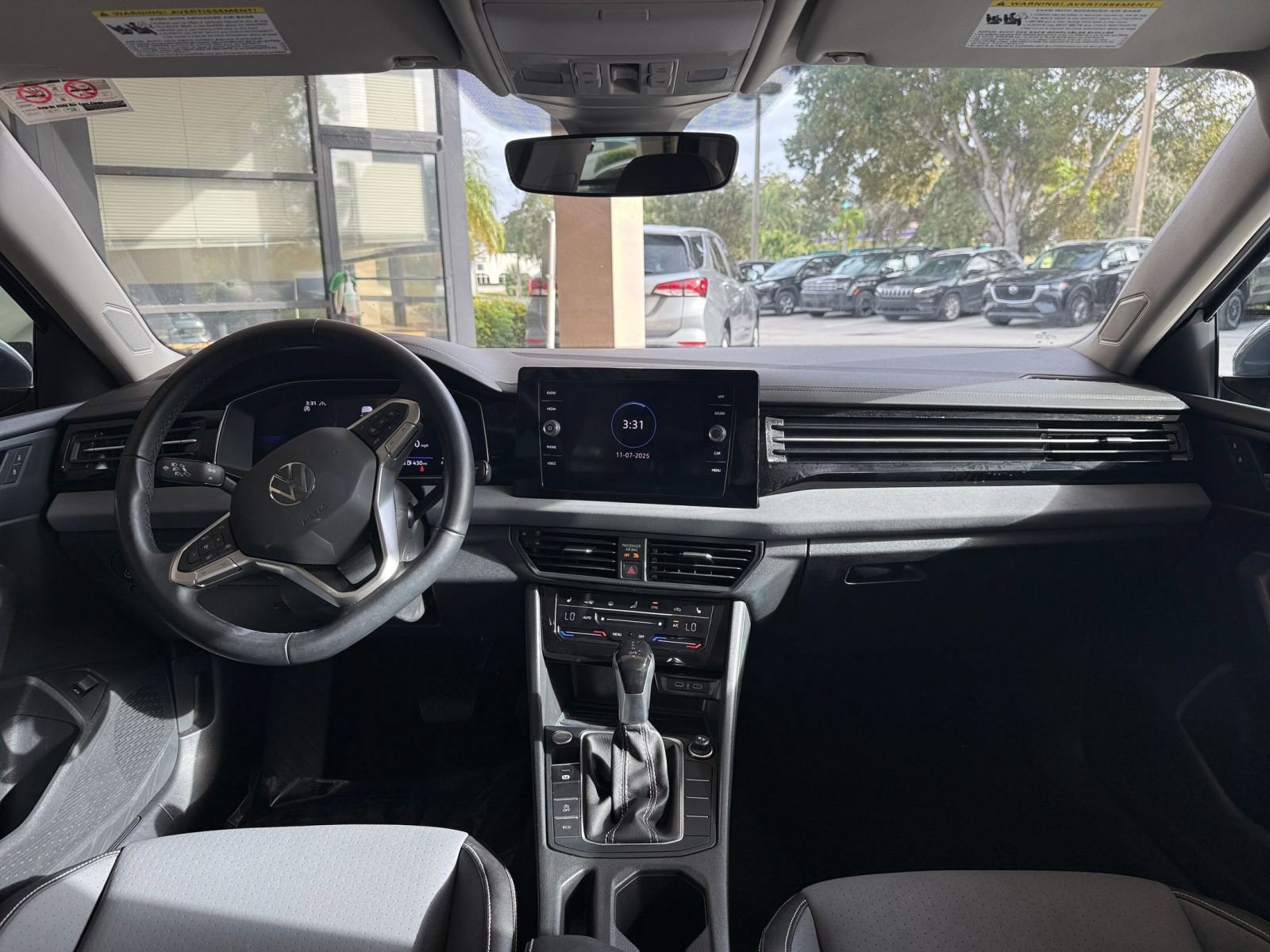 Thumbnail: 2025 Volkswagen Jetta - 27