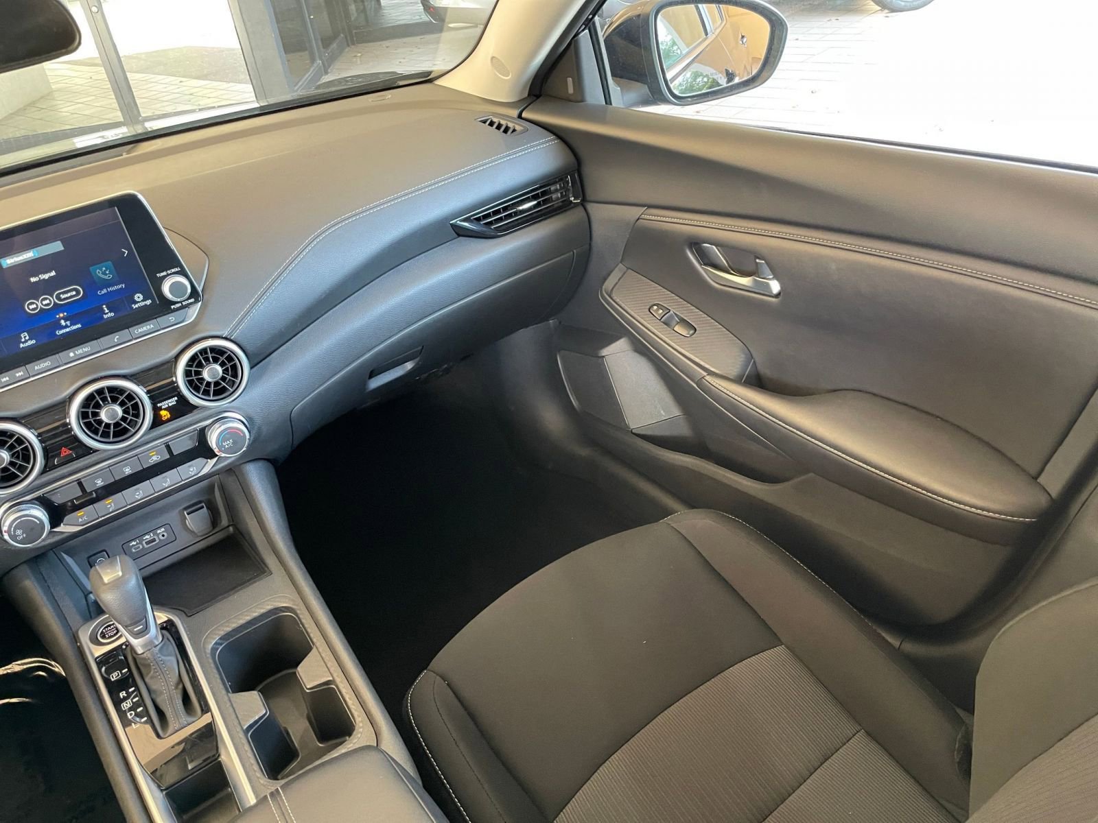 Thumbnail: 2025 Nissan Sentra - 33