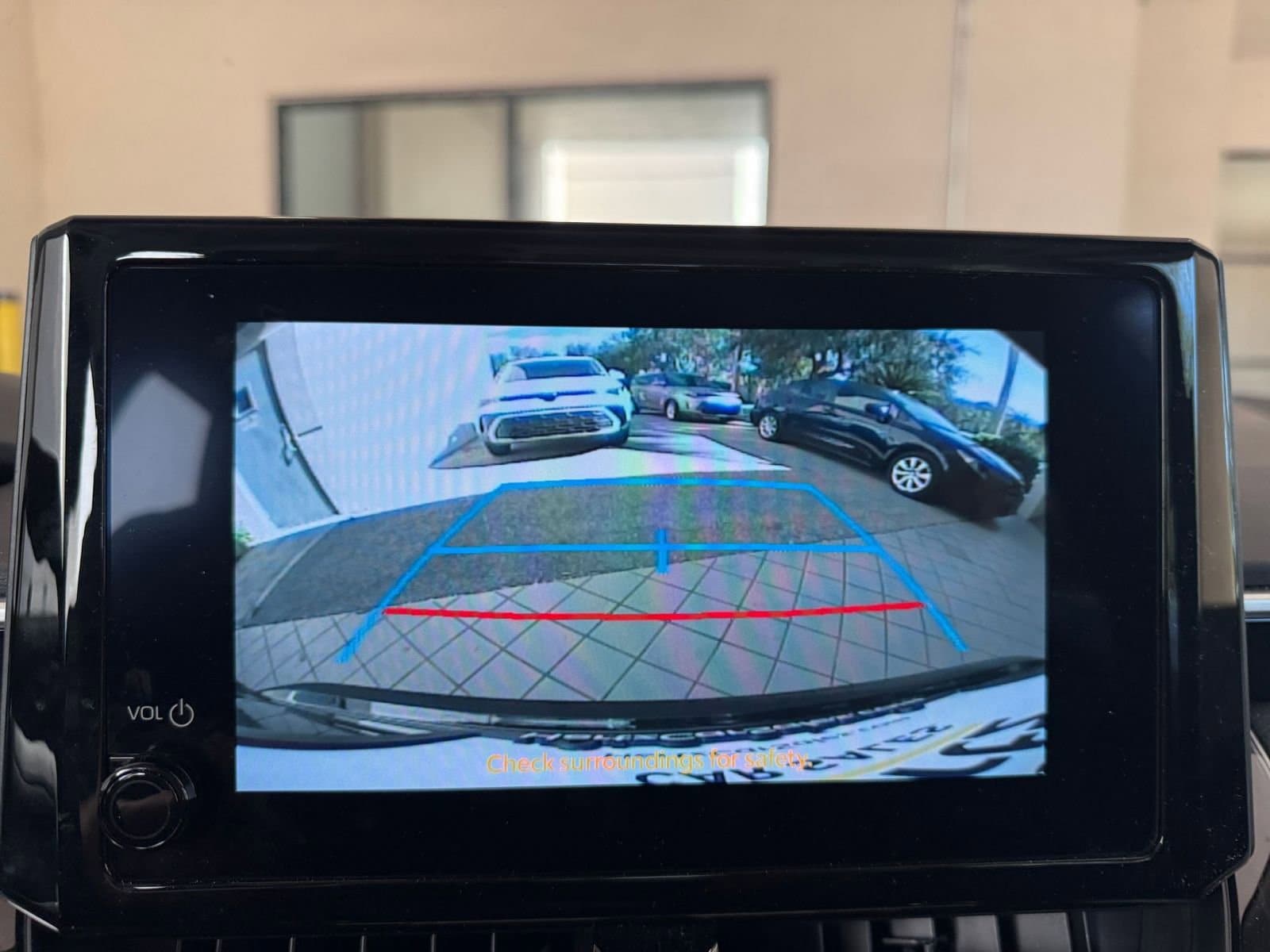 Thumbnail: 2025 Toyota Corolla - 17