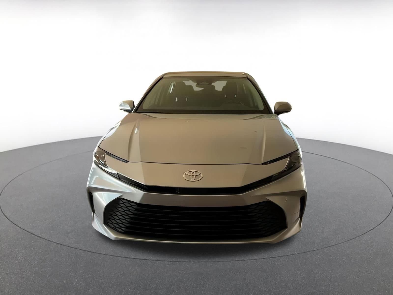 Thumbnail: 2025 Toyota Camry - 4