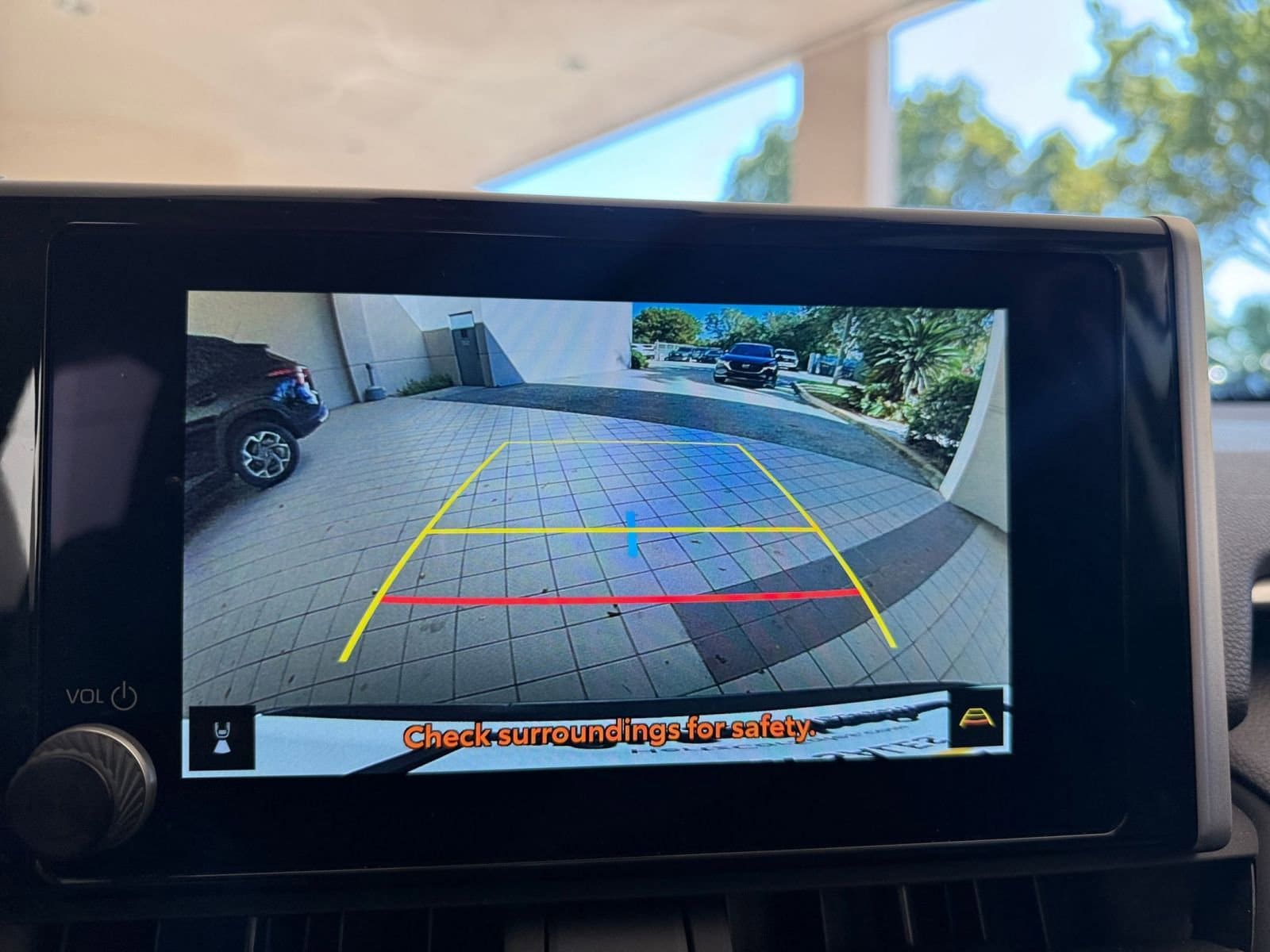 Thumbnail: 2025 Toyota RAV4 - 17