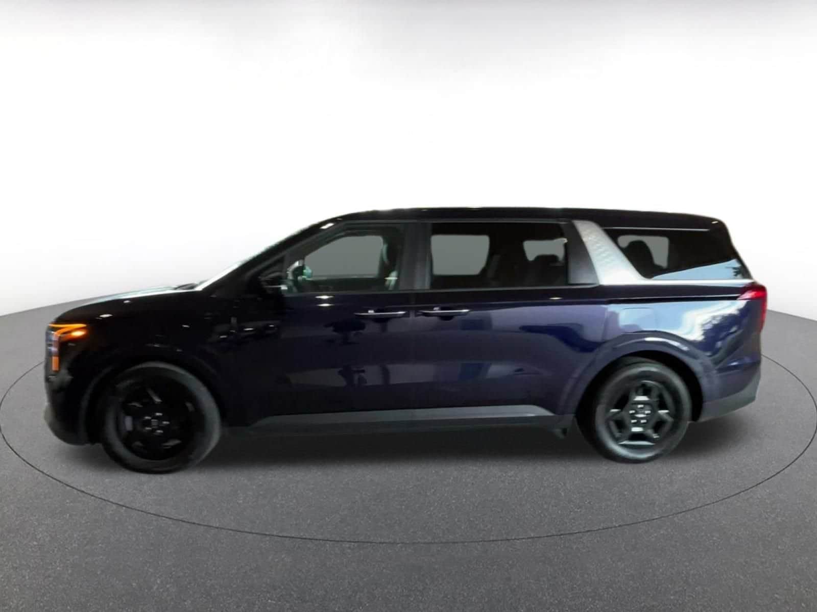 Thumbnail: 2026 Kia Carnival - 7