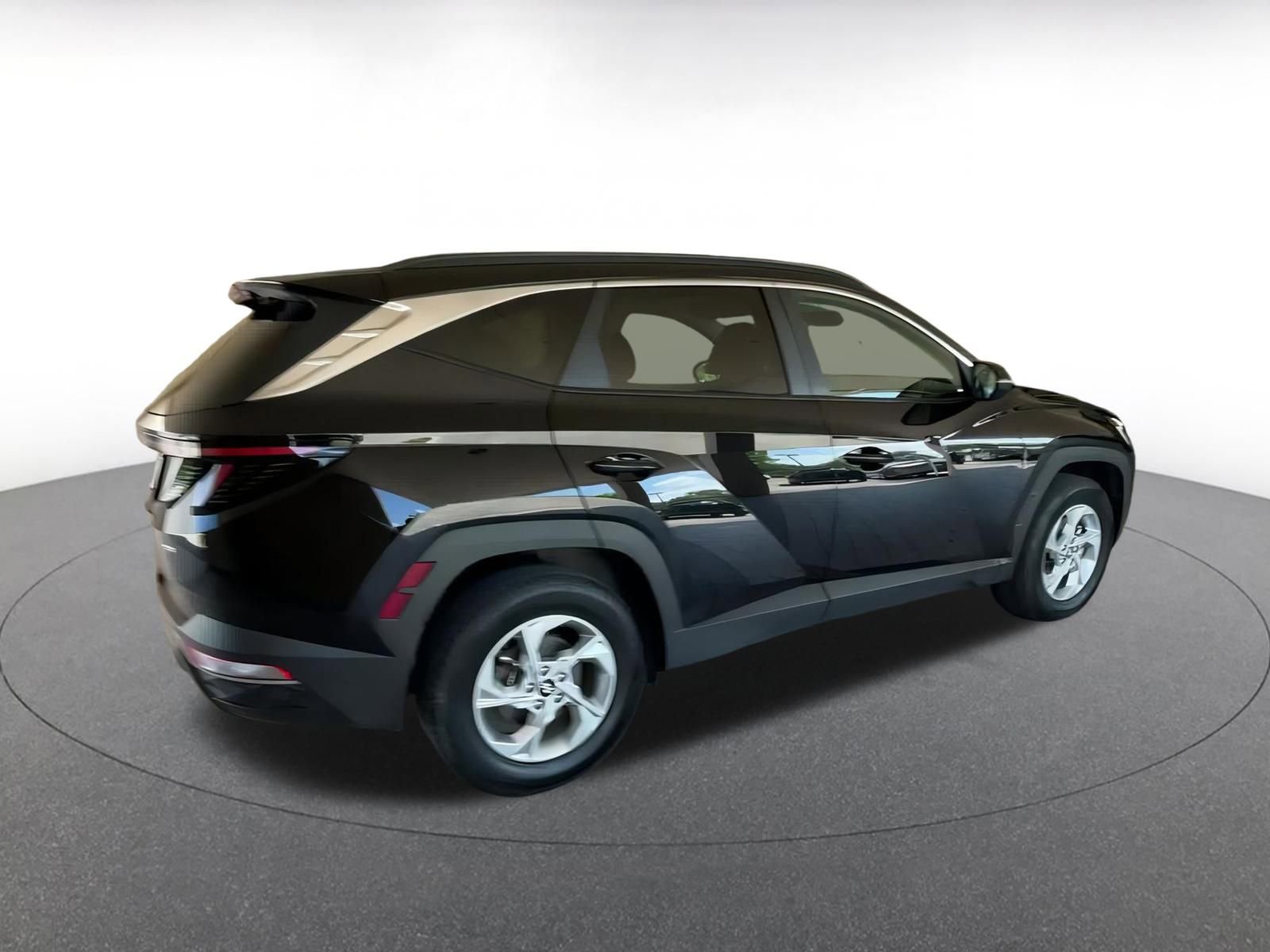 Thumbnail: 2023 Hyundai Tucson - 12