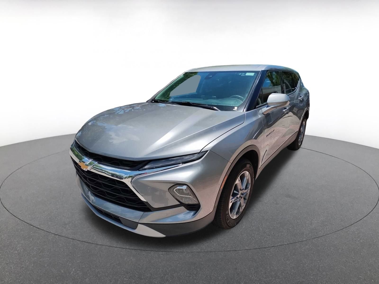 Thumbnail: 2023 Chevrolet Blazer - 4