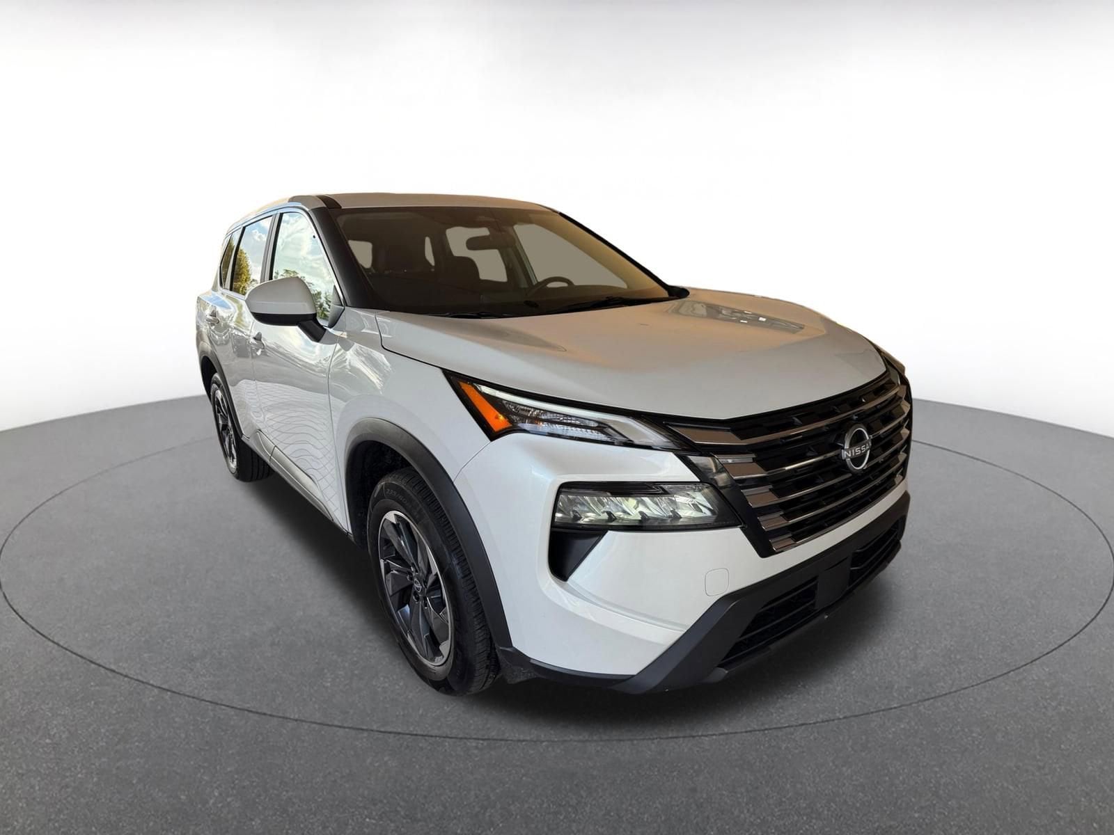 Thumbnail: 2025 Nissan Rogue - 1
